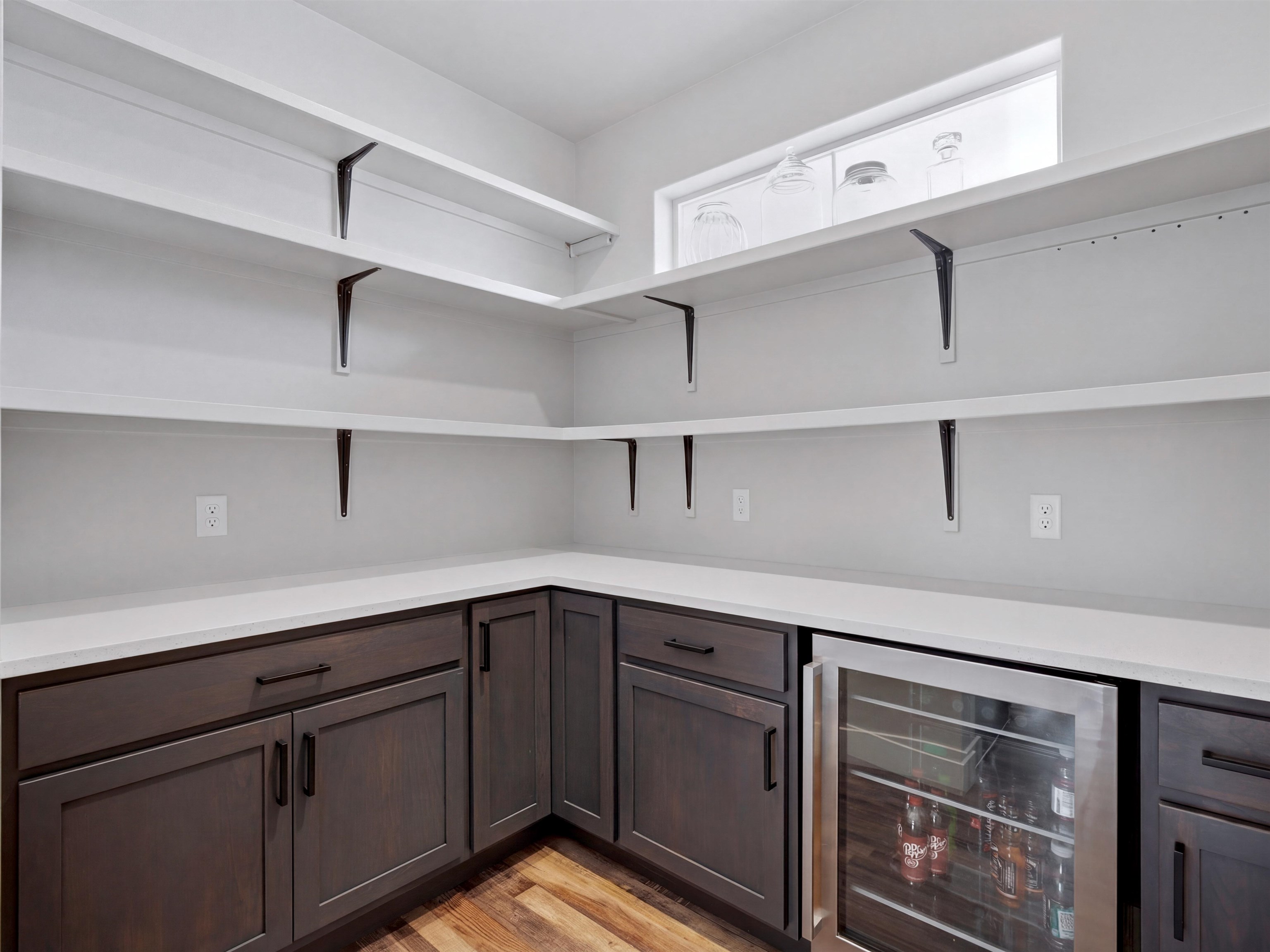 734 Flamecrest Drive Property Photo 11