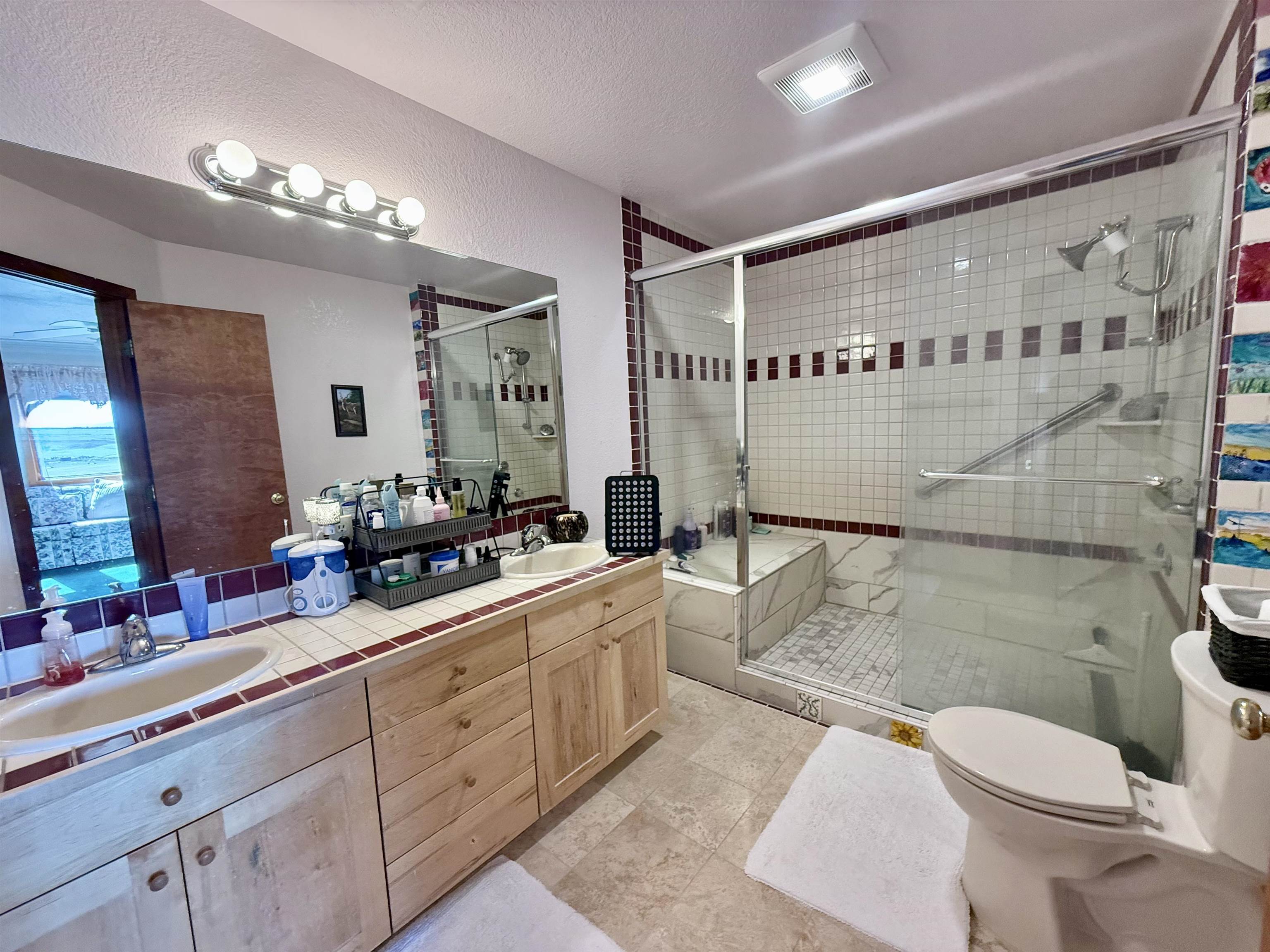 10528 Bostwick Park Road Property Photo 23