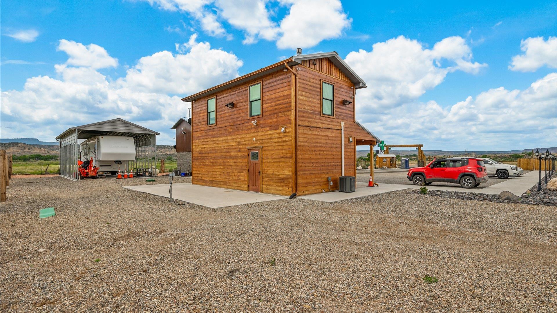 2034 I-70 Frontage Road Property Photo 20