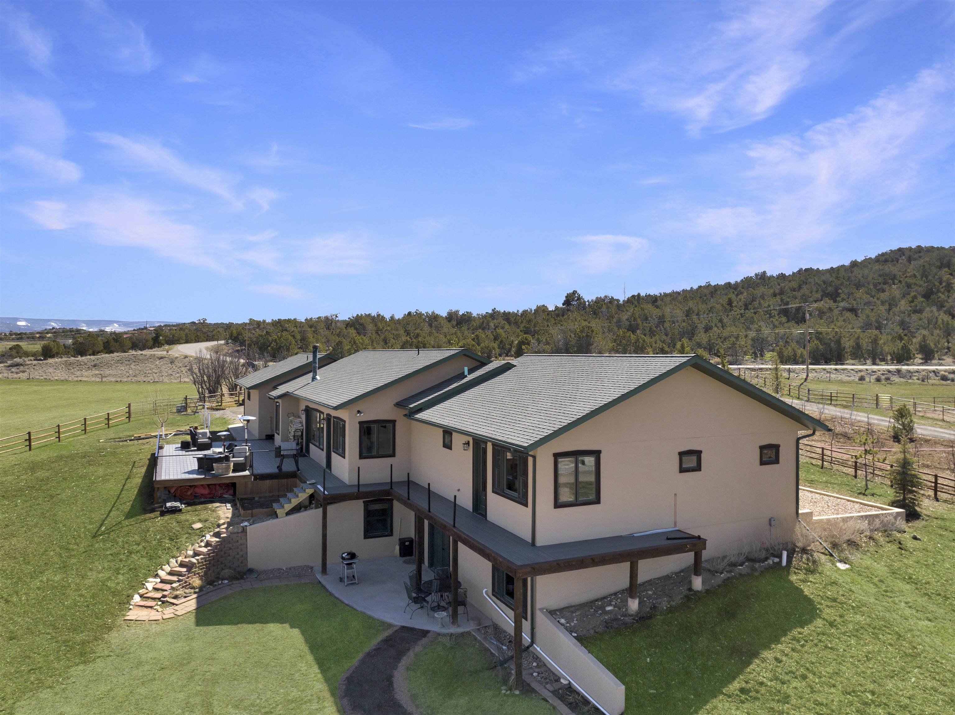 1190 7745 Road Property Photo 2
