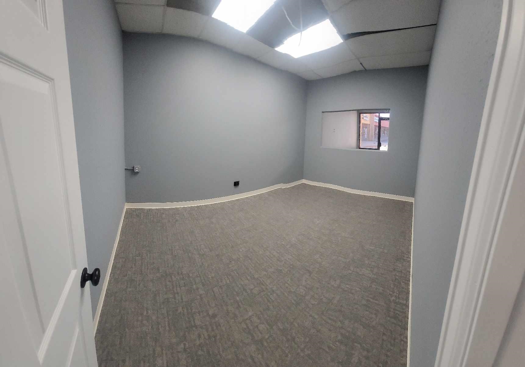 3210 I-70 Business Loop Property Photo 3