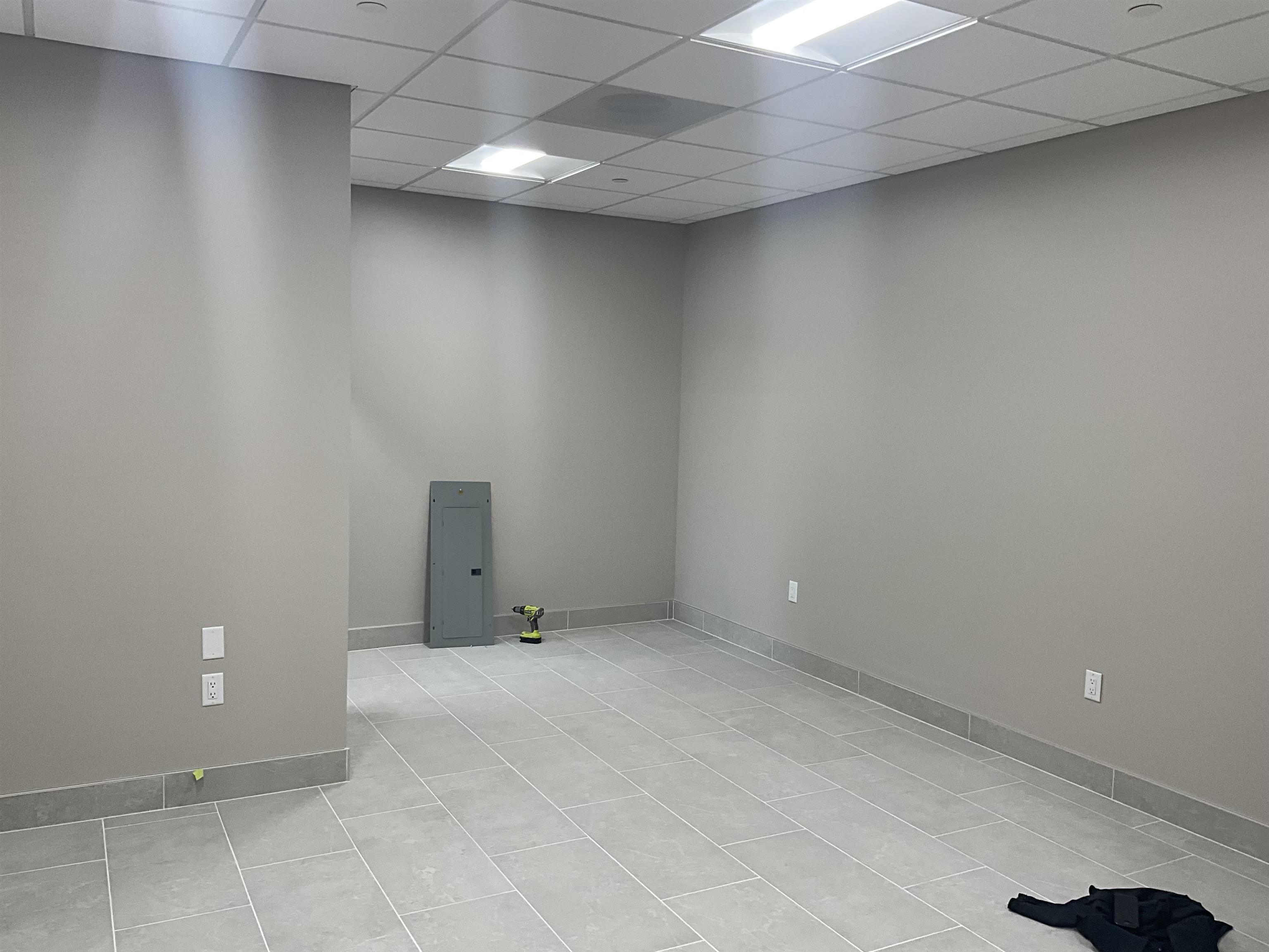 360 W Park Drive Property Photo 14