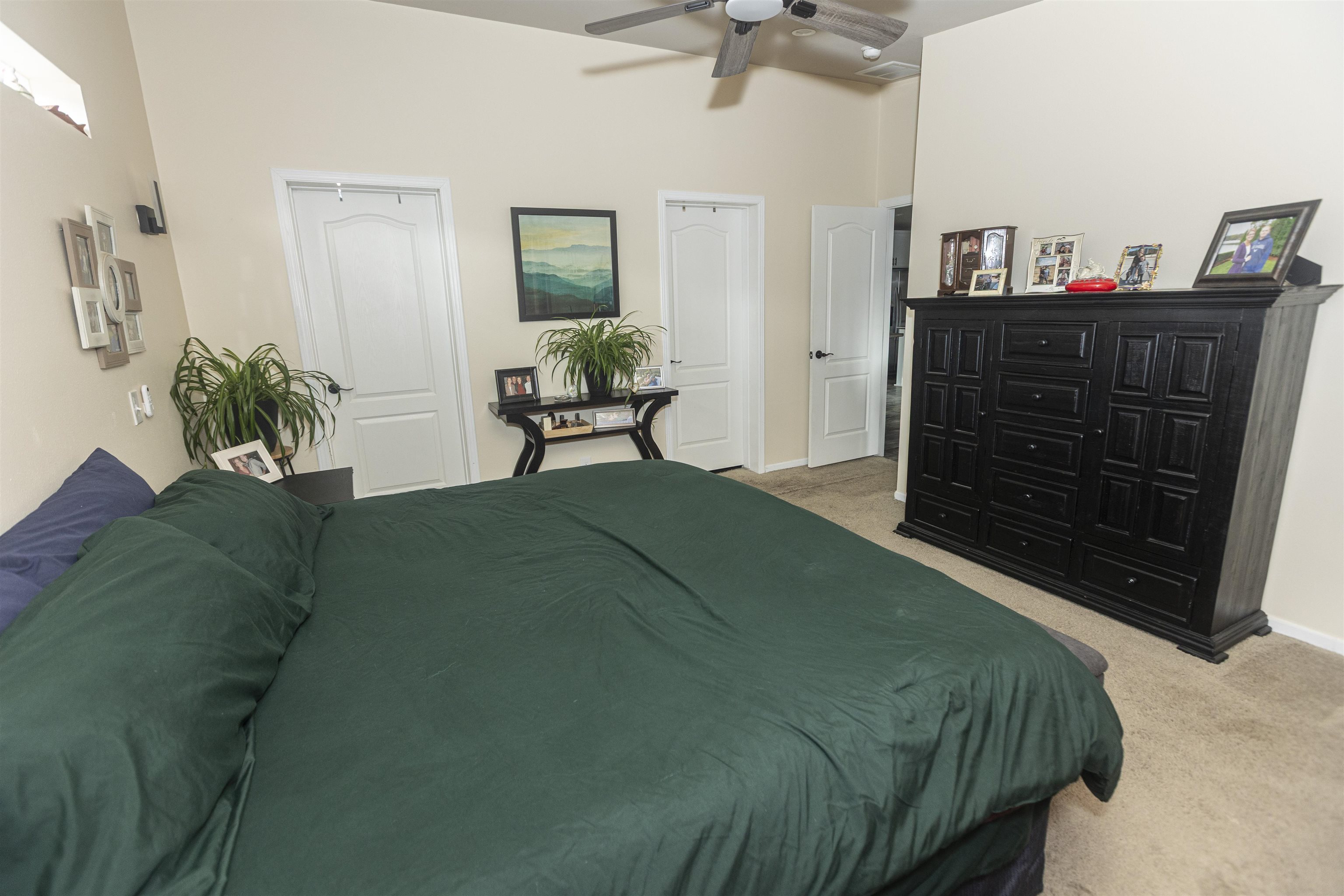 2432 Pioneer Way Property Photo 17