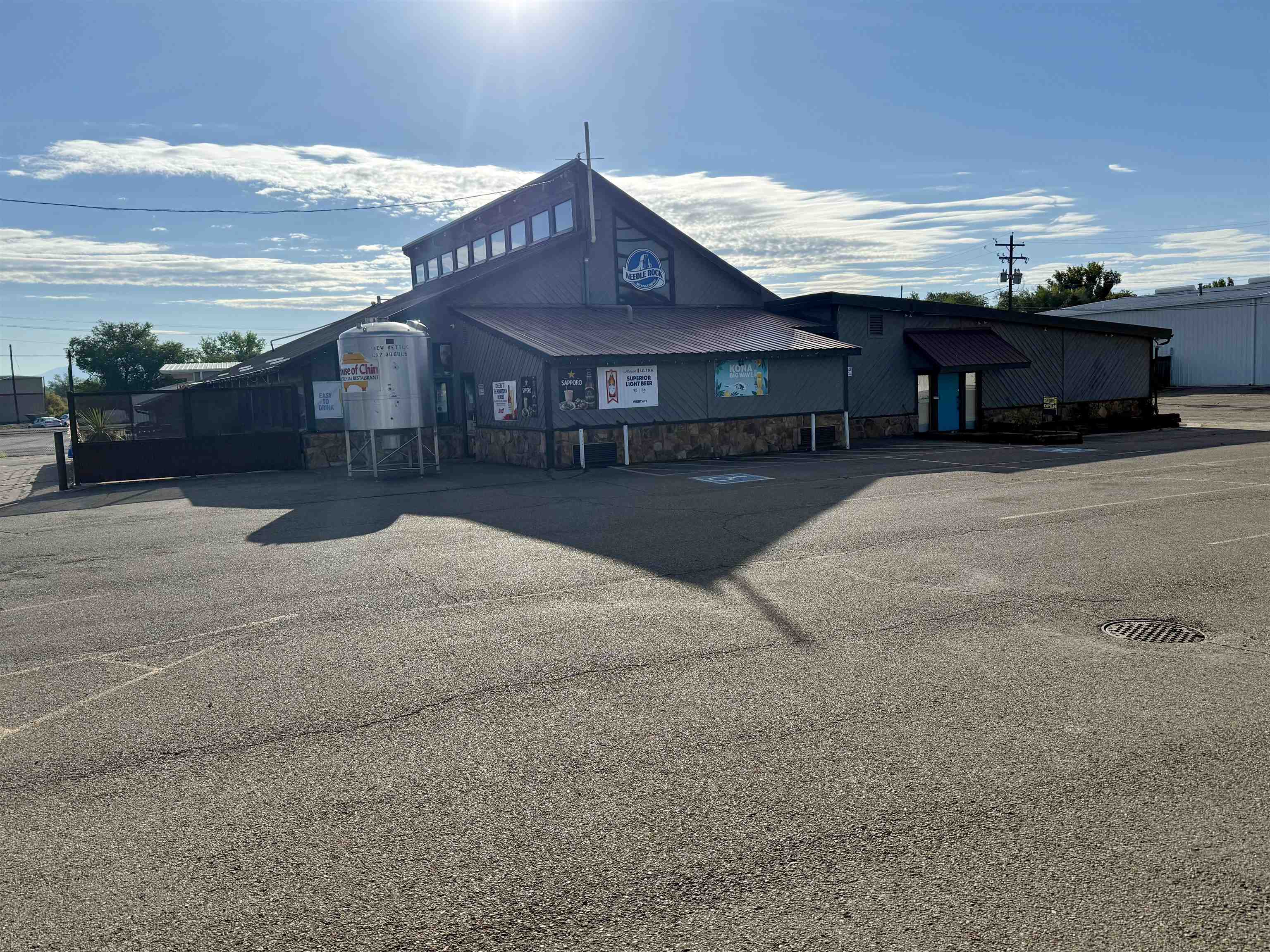 820 Highway 92 Property Photo 1