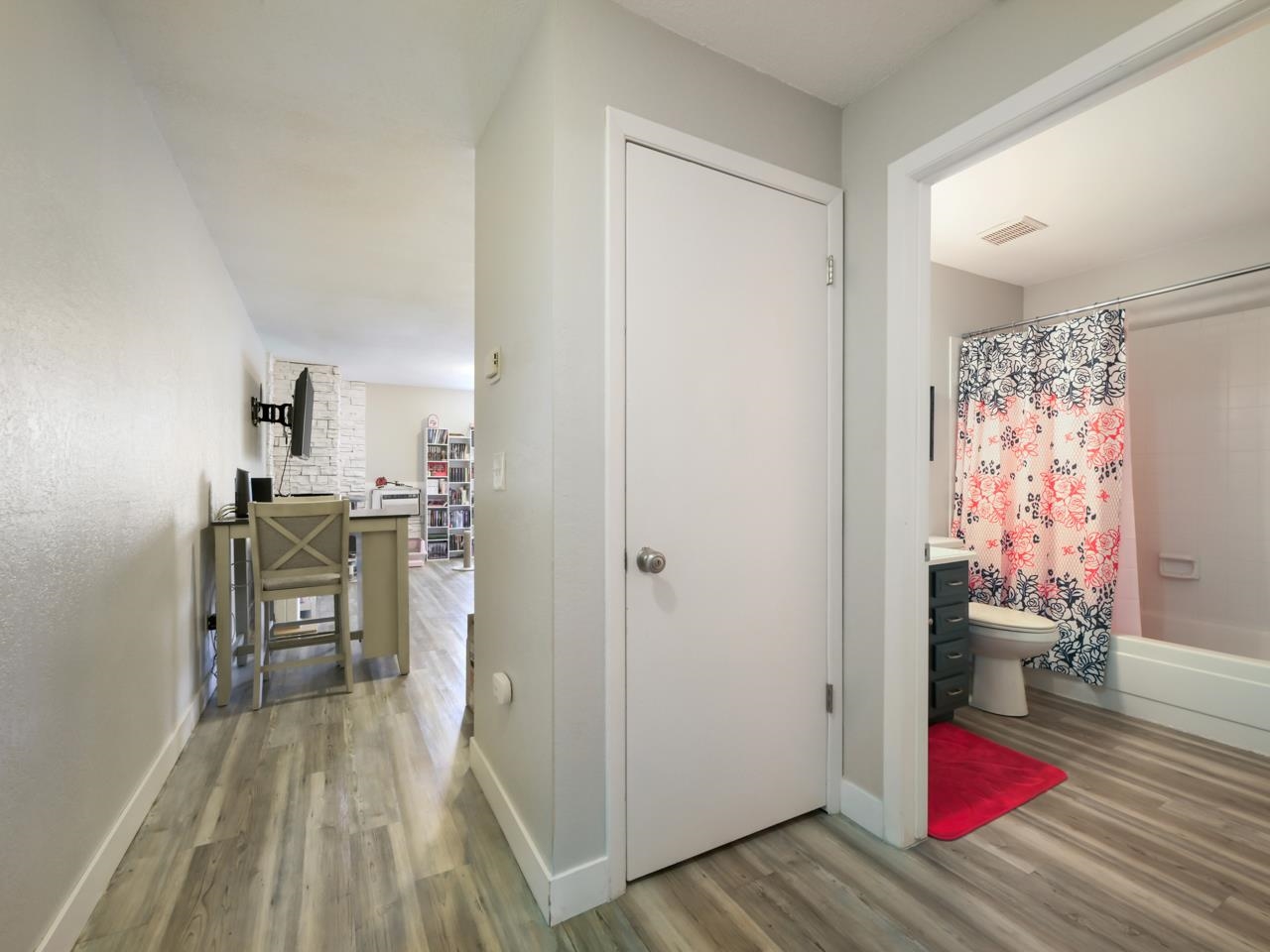 125 Franklin Avenue Property Photo 3