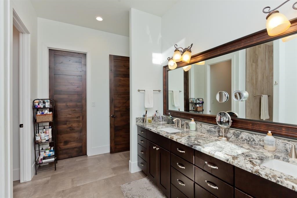 182 Skyline Ridge Court Property Photo 34