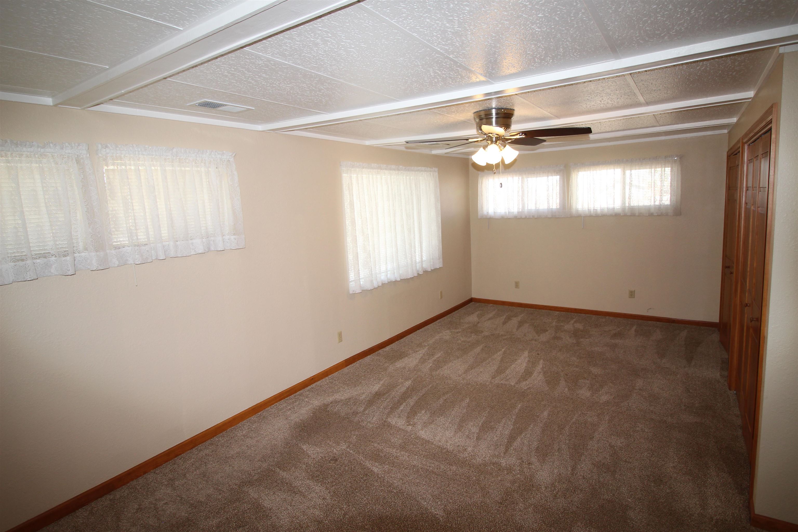 2877 C 1/2 Road Property Photo 12