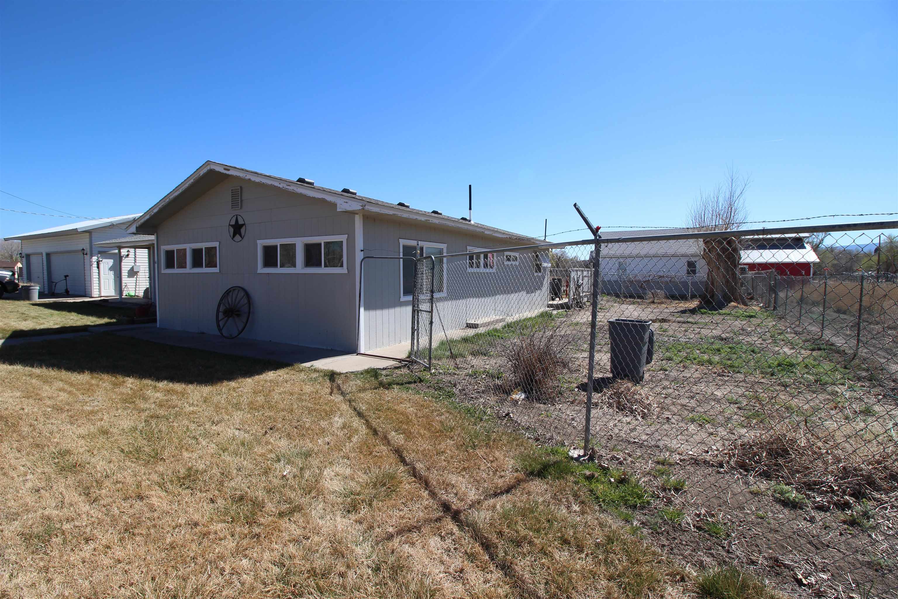 2877 C 1/2 Road Property Photo 21