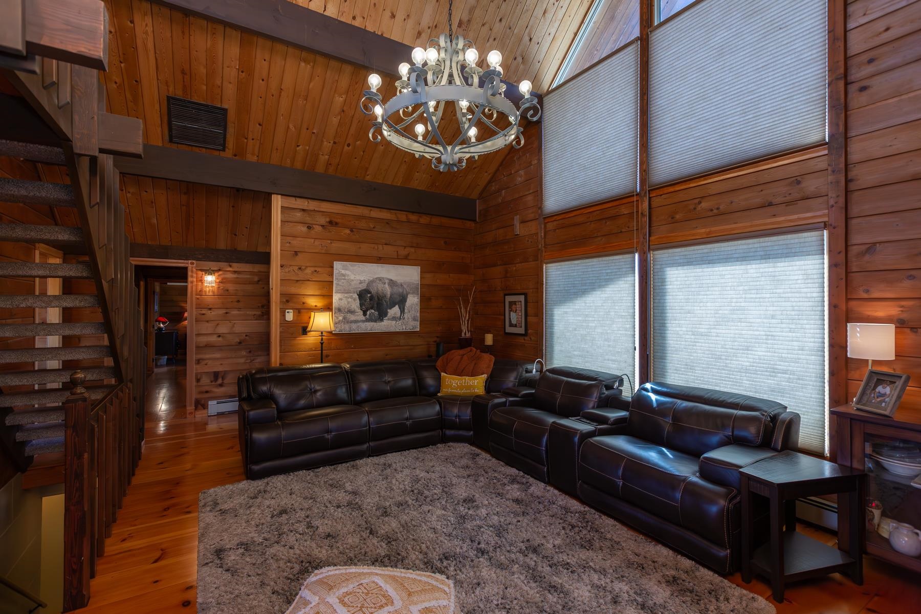 2472 H Road Property Photo 7