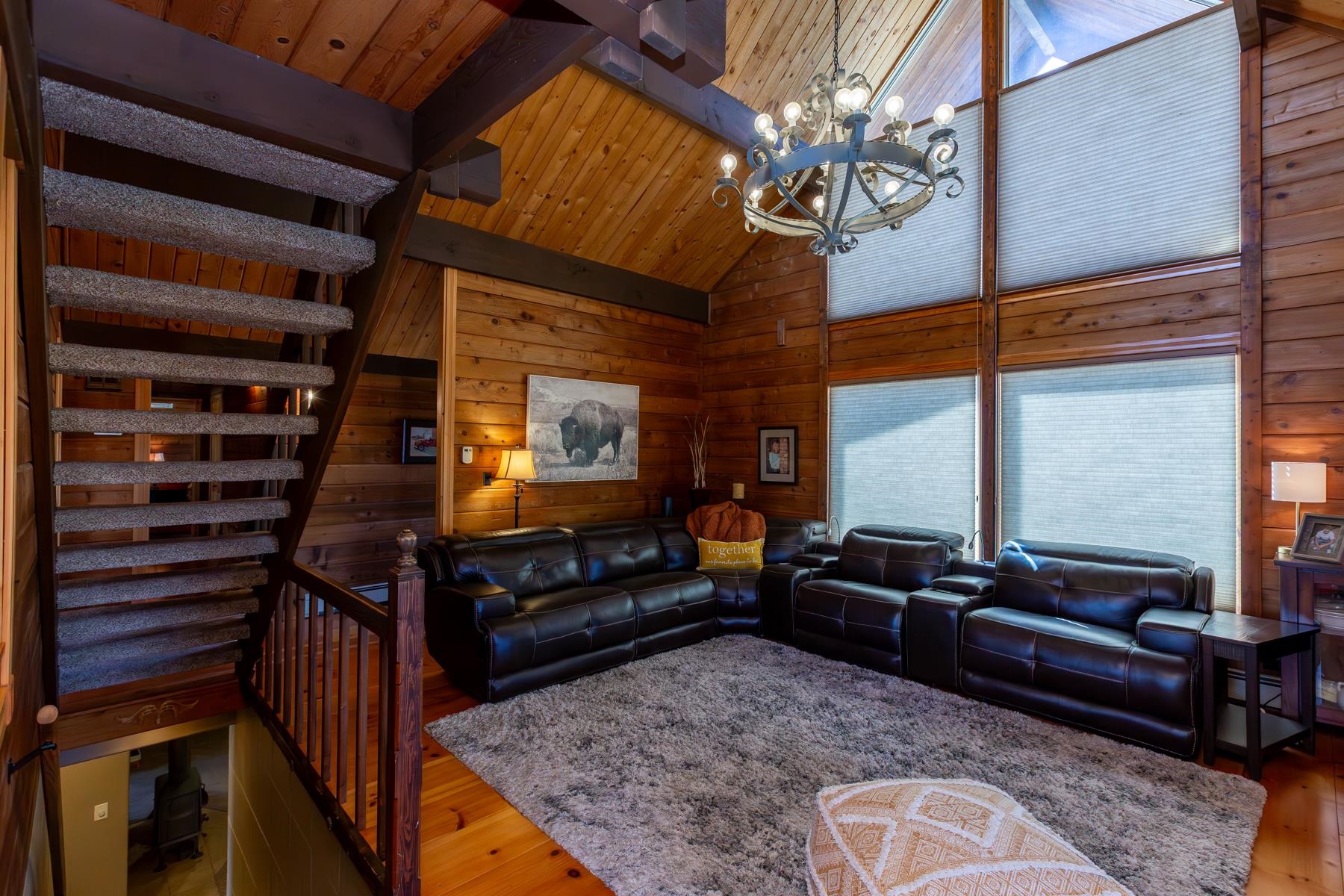 2472 H Road Property Photo 9