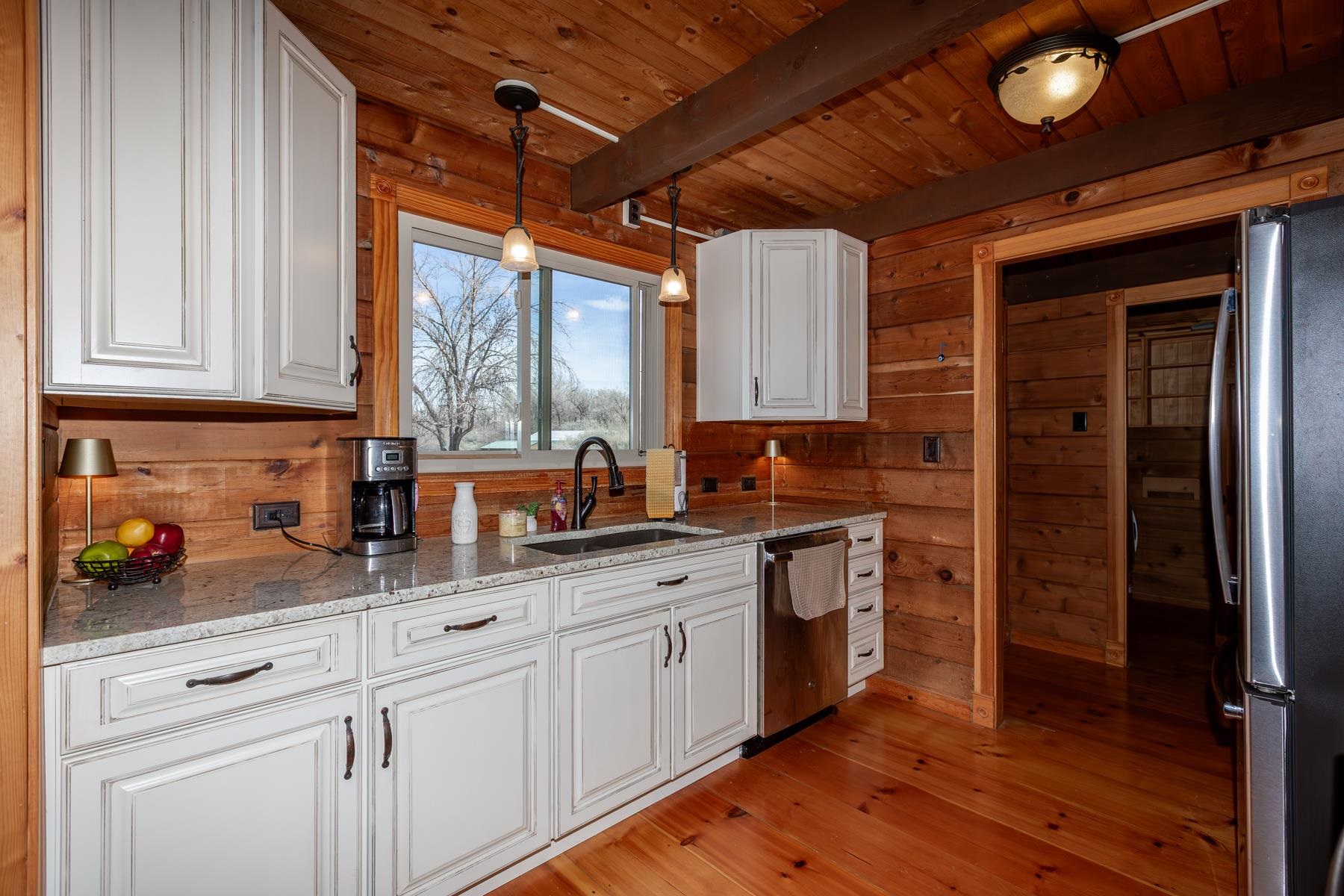 2472 H Road Property Photo 15