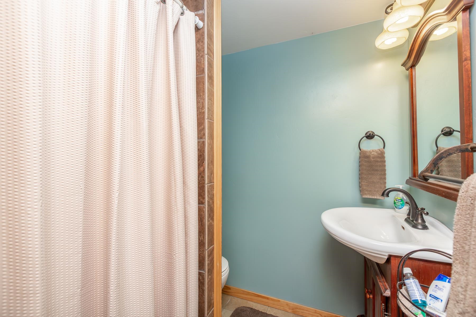 2472 H Road Property Photo 27