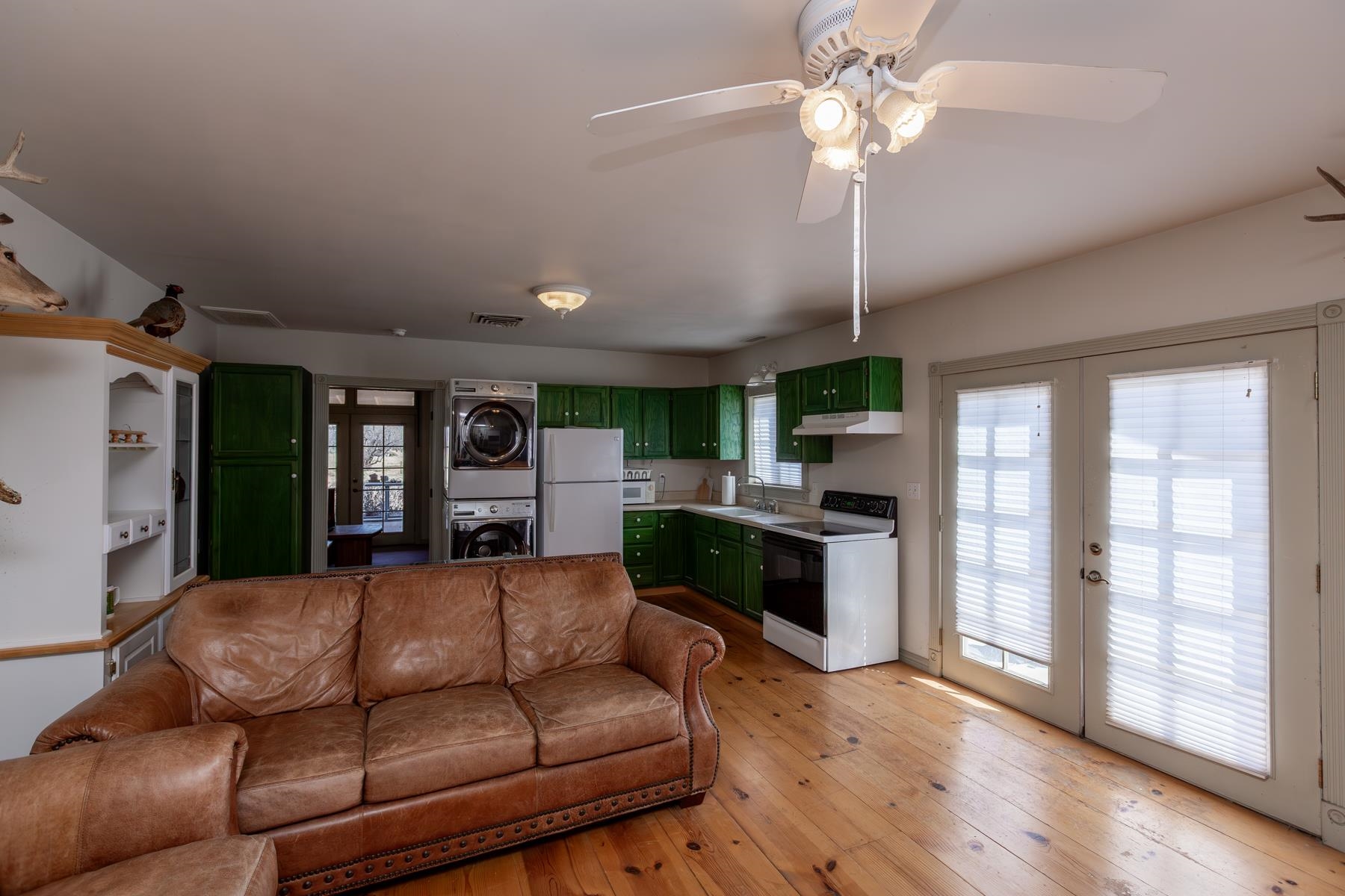 2472 H Road Property Photo 32