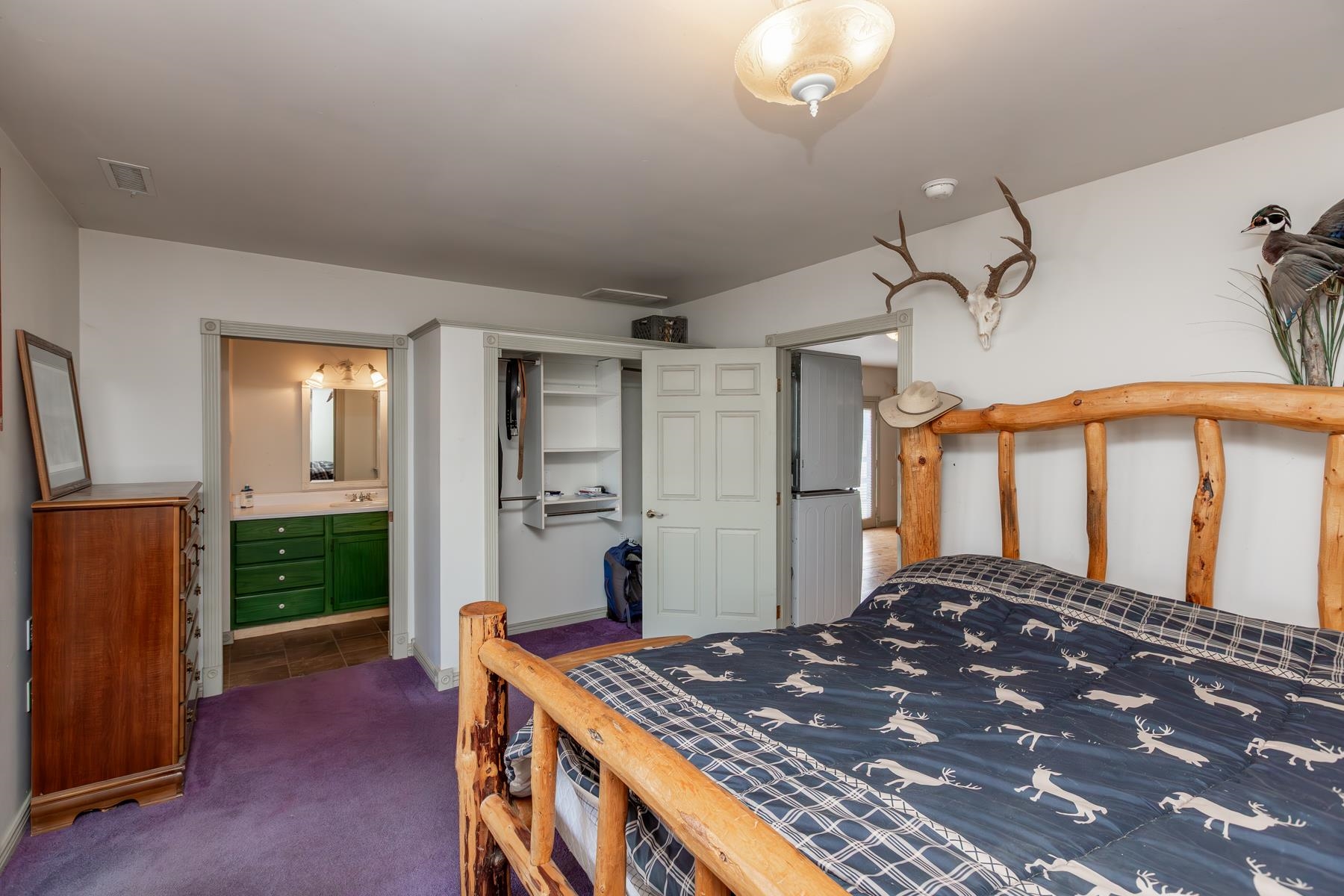 2472 H Road Property Photo 33