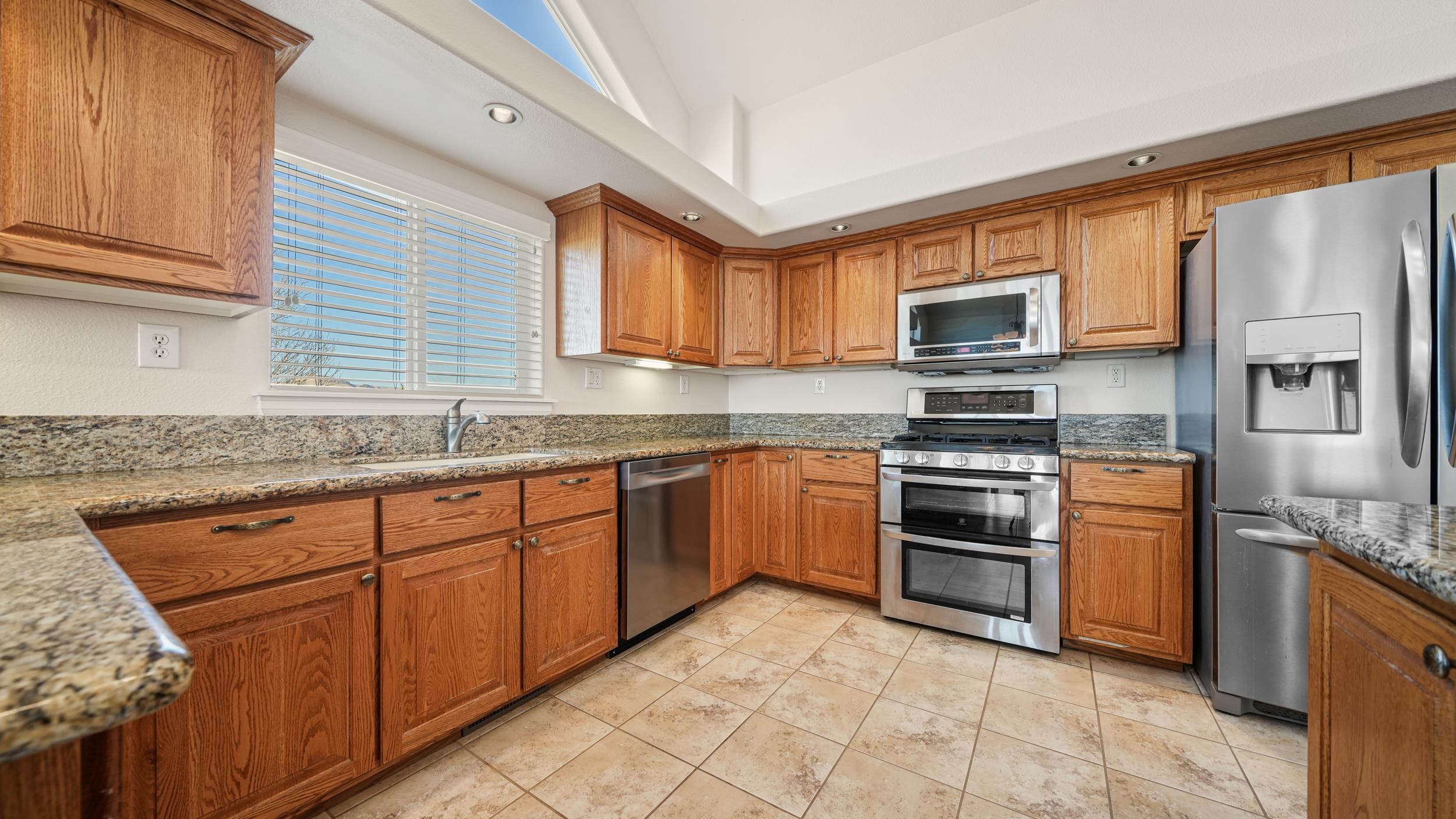 3280 B 1/2 Road Property Photo 15