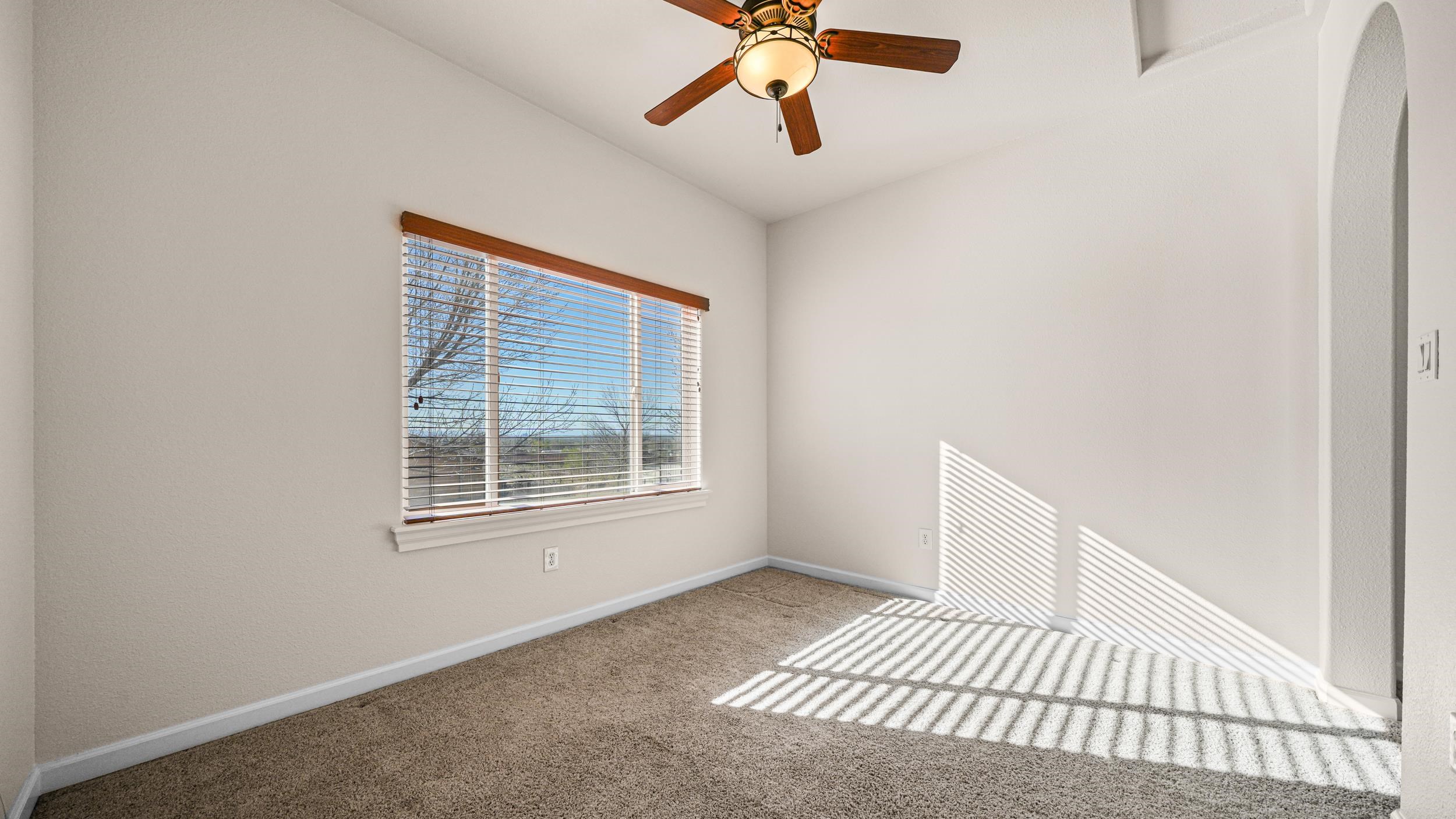 3280 B 1/2 Road Property Photo 21
