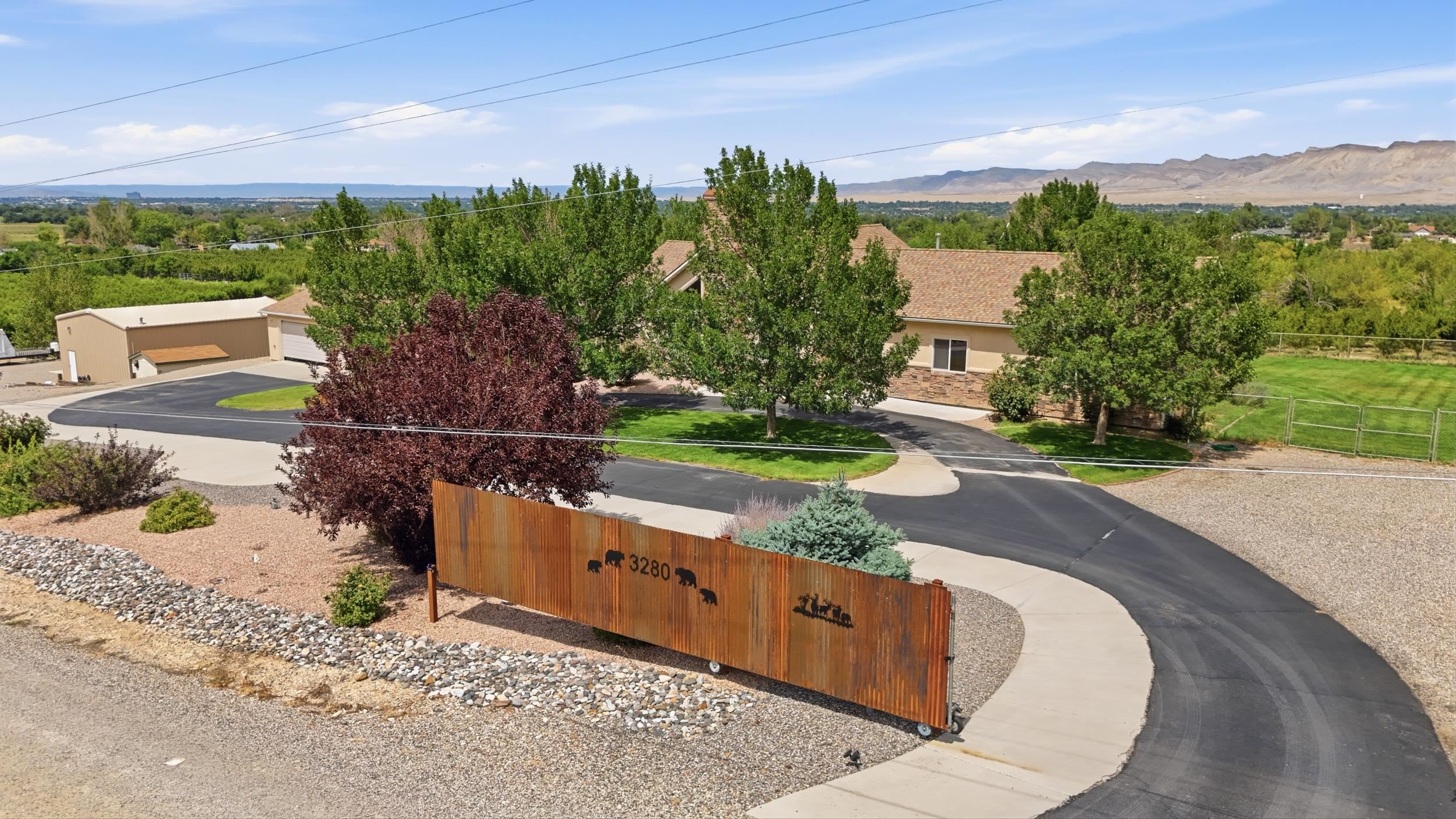 3280 B 1/2 Road Property Photo 40