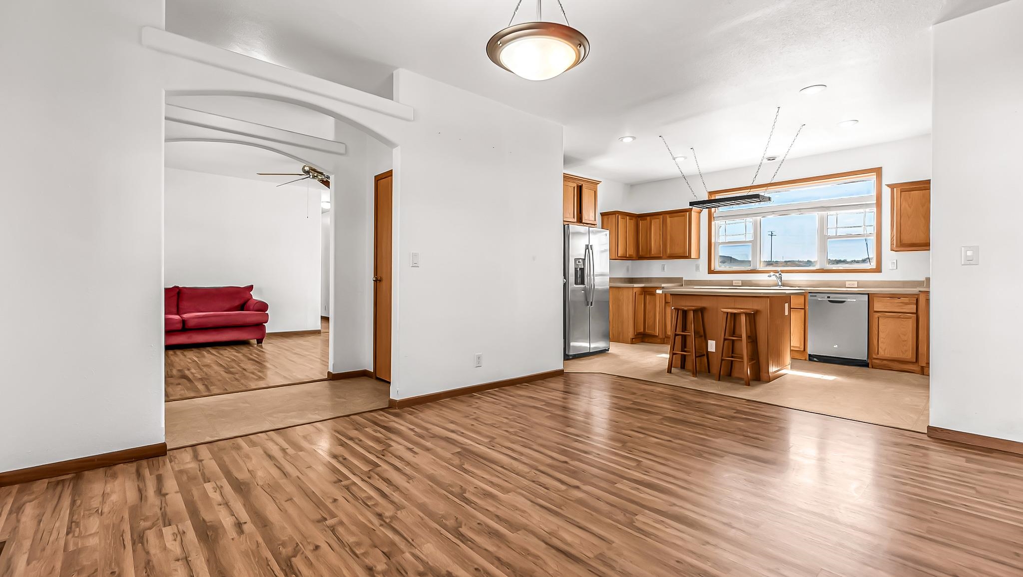 903 Taos Drive Property Photo 4