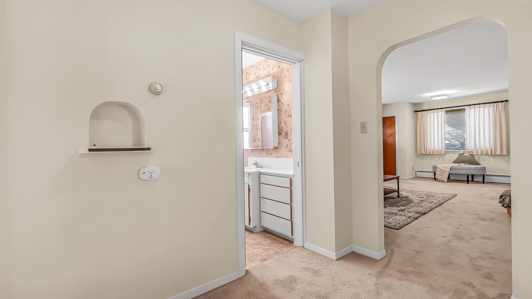 556 W 6th Street Property Photo 22