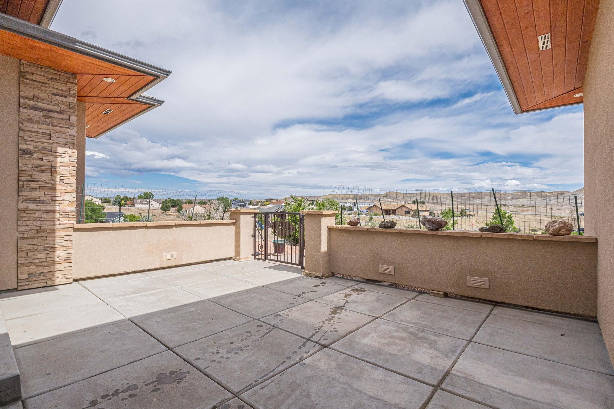 1525 Wapiti Way Property Photo 4