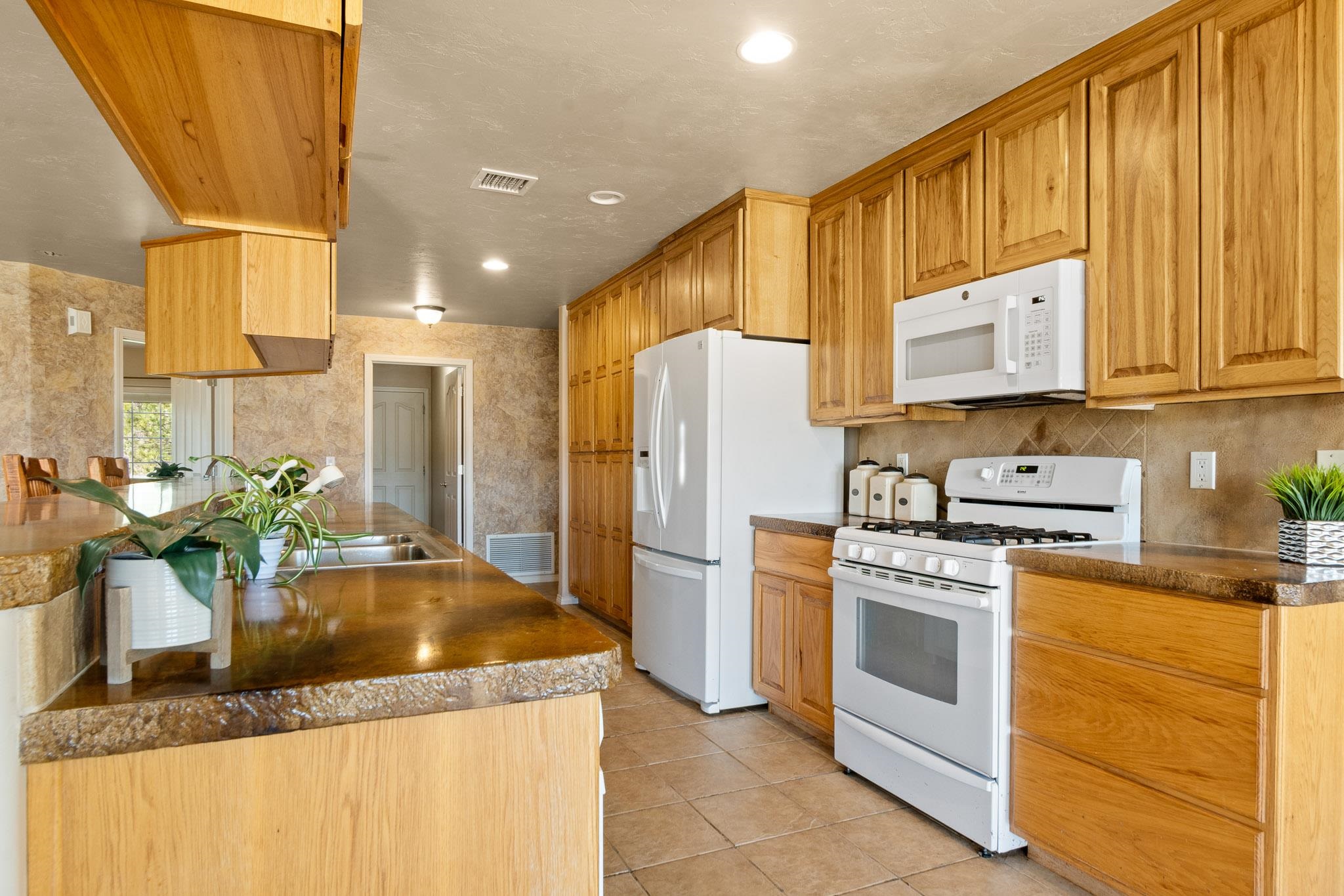32001 Stone Tree Lane Property Photo 11