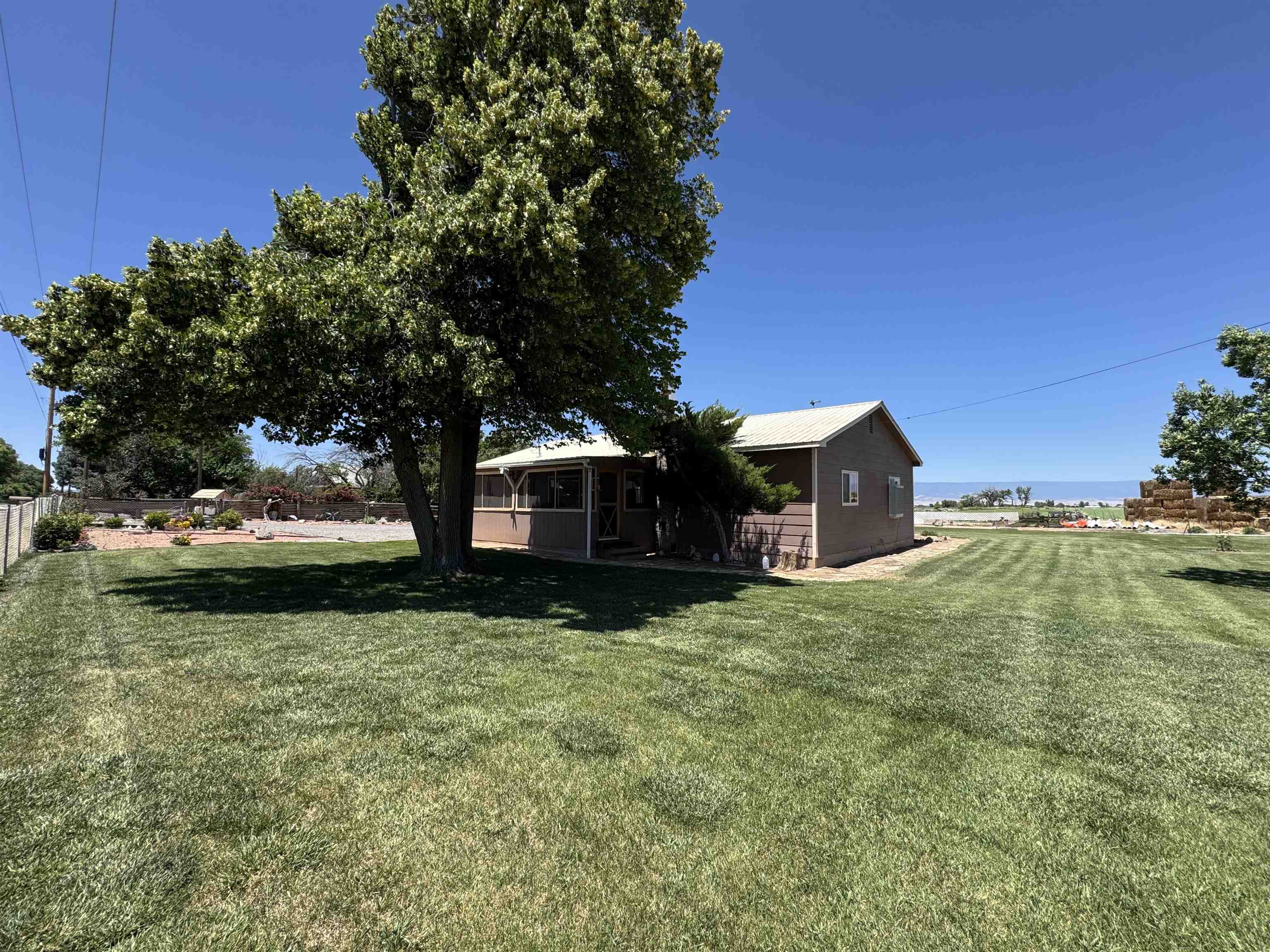 5760 Highway 348 Property Photo 1