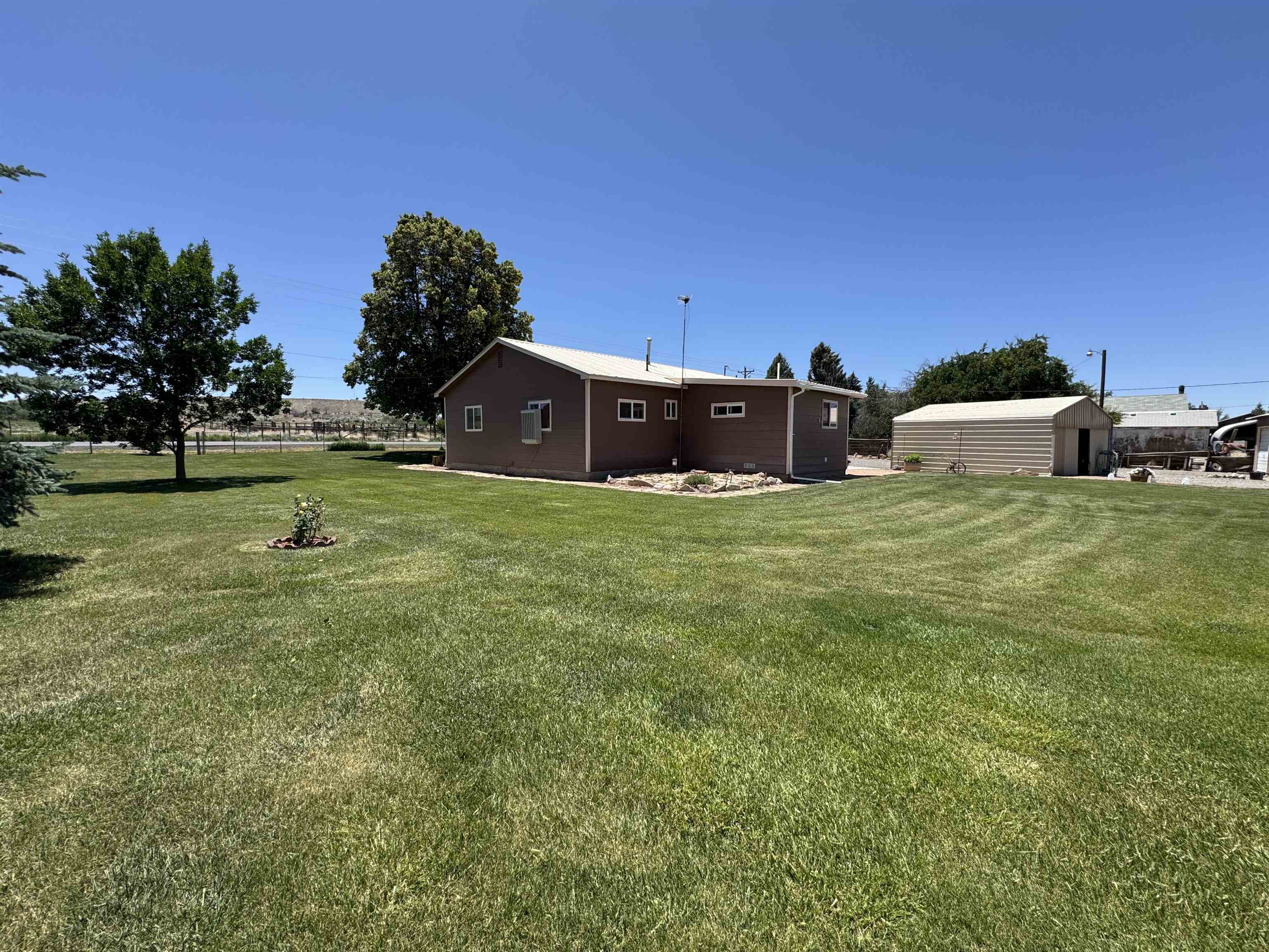 5760 Highway 348 Property Photo 2