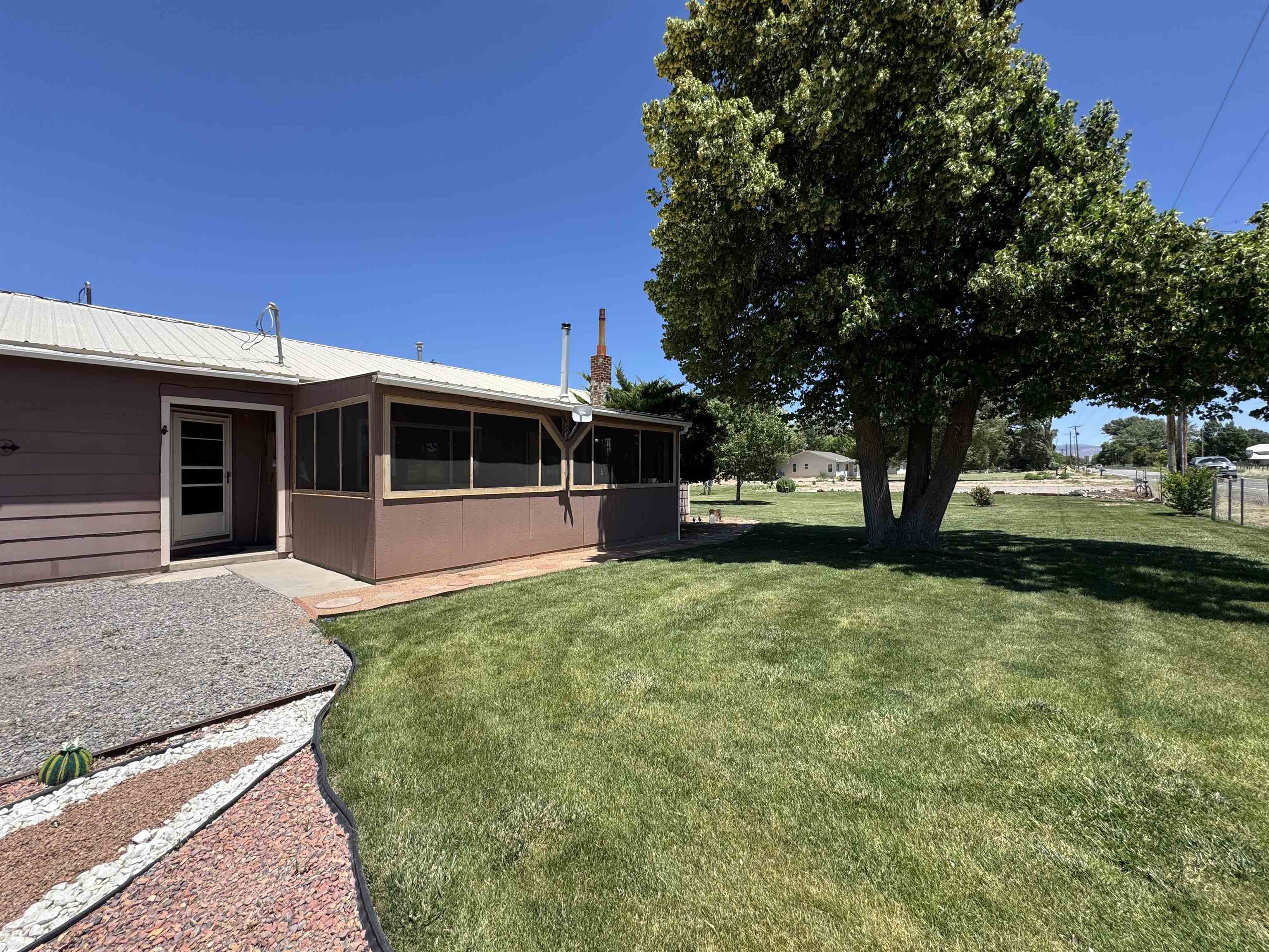 5760 Highway 348 Property Photo 5