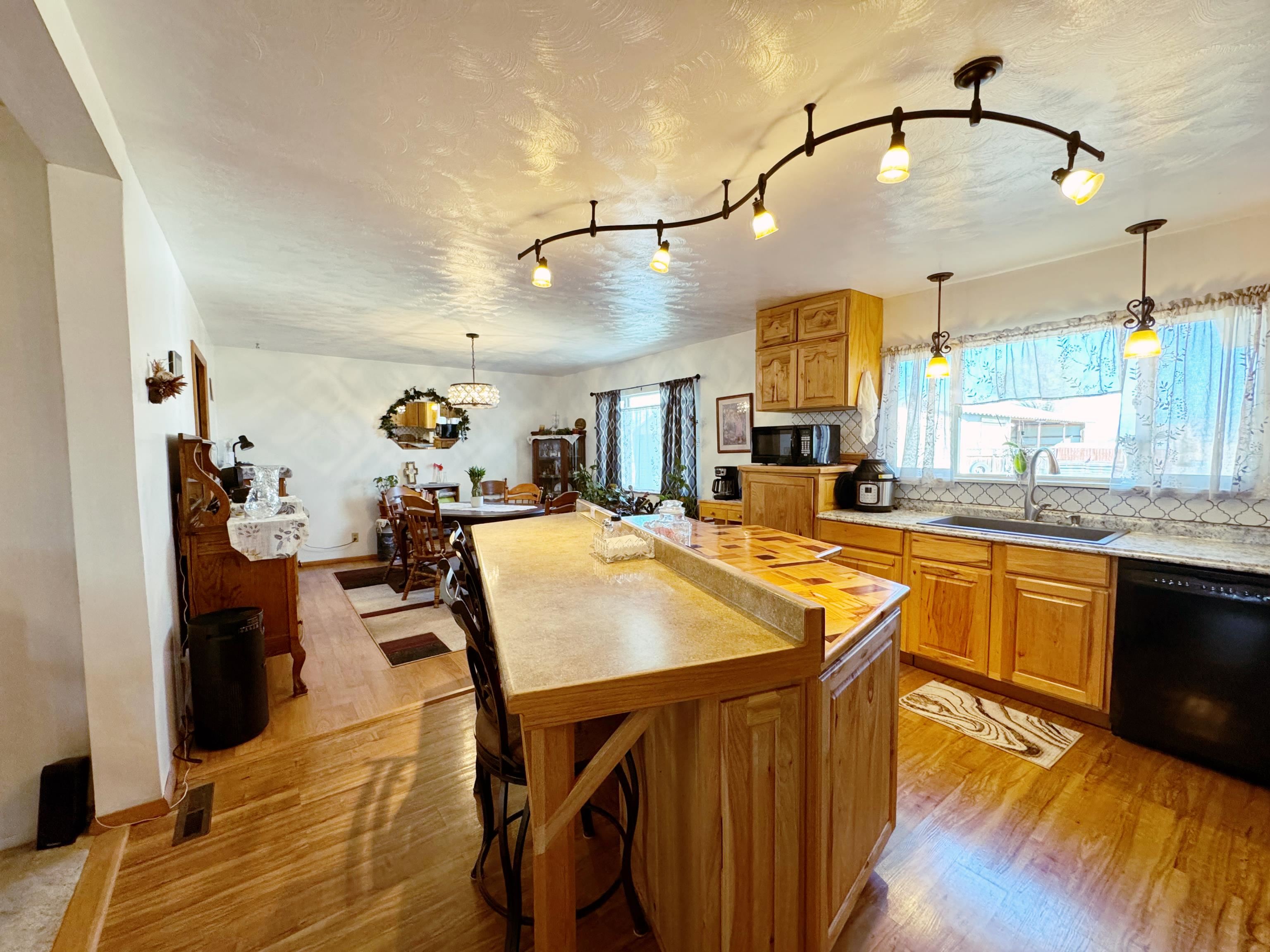 5760 Highway 348 Property Photo 6