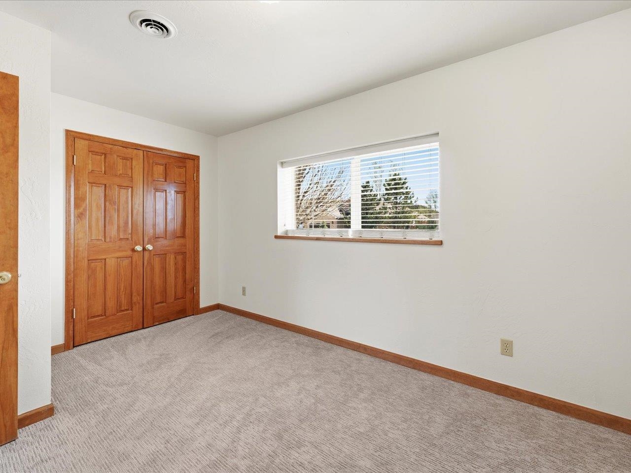 404 Se Birdie Circle Property Photo 28