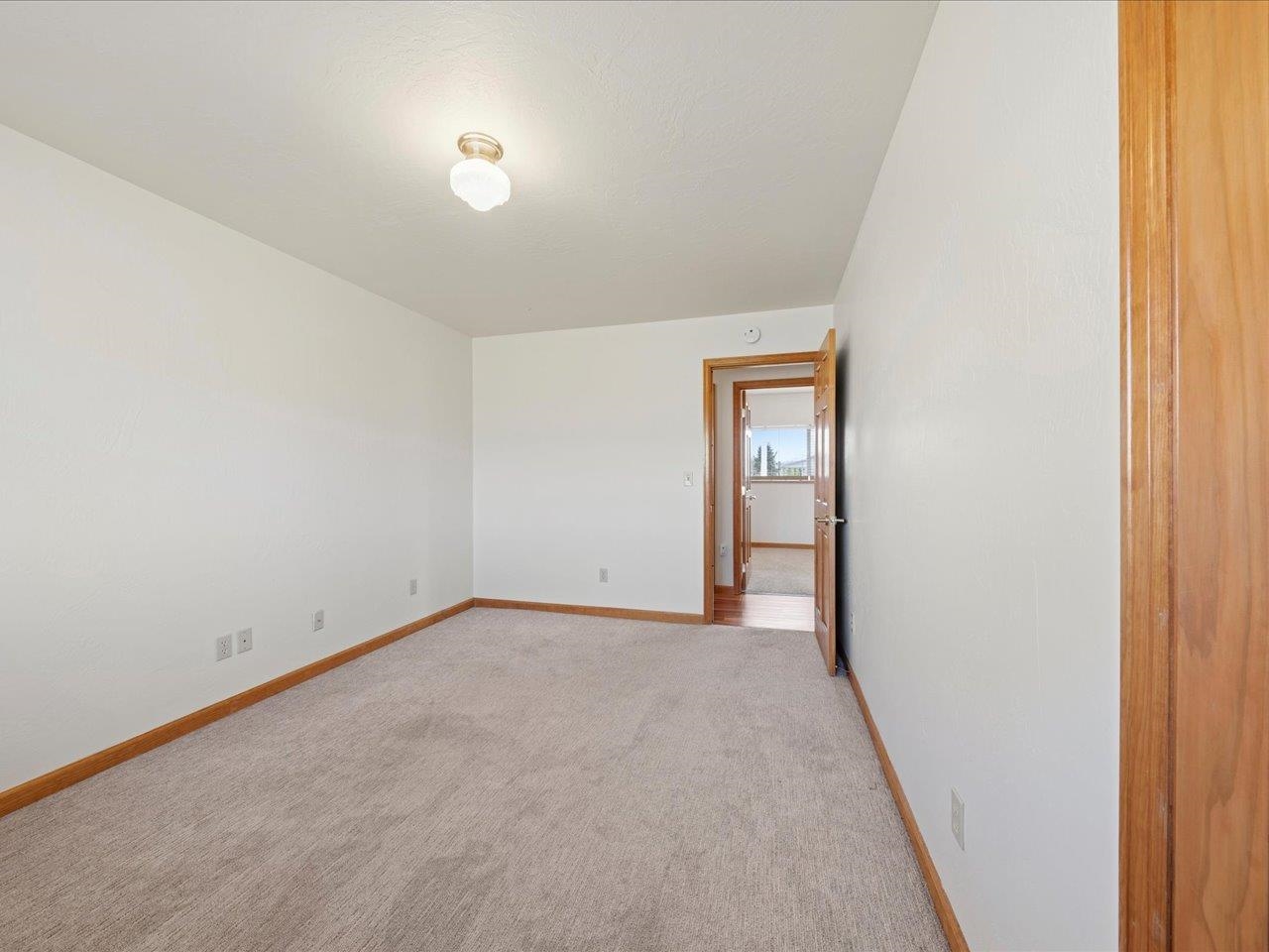 404 Se Birdie Circle Property Photo 33