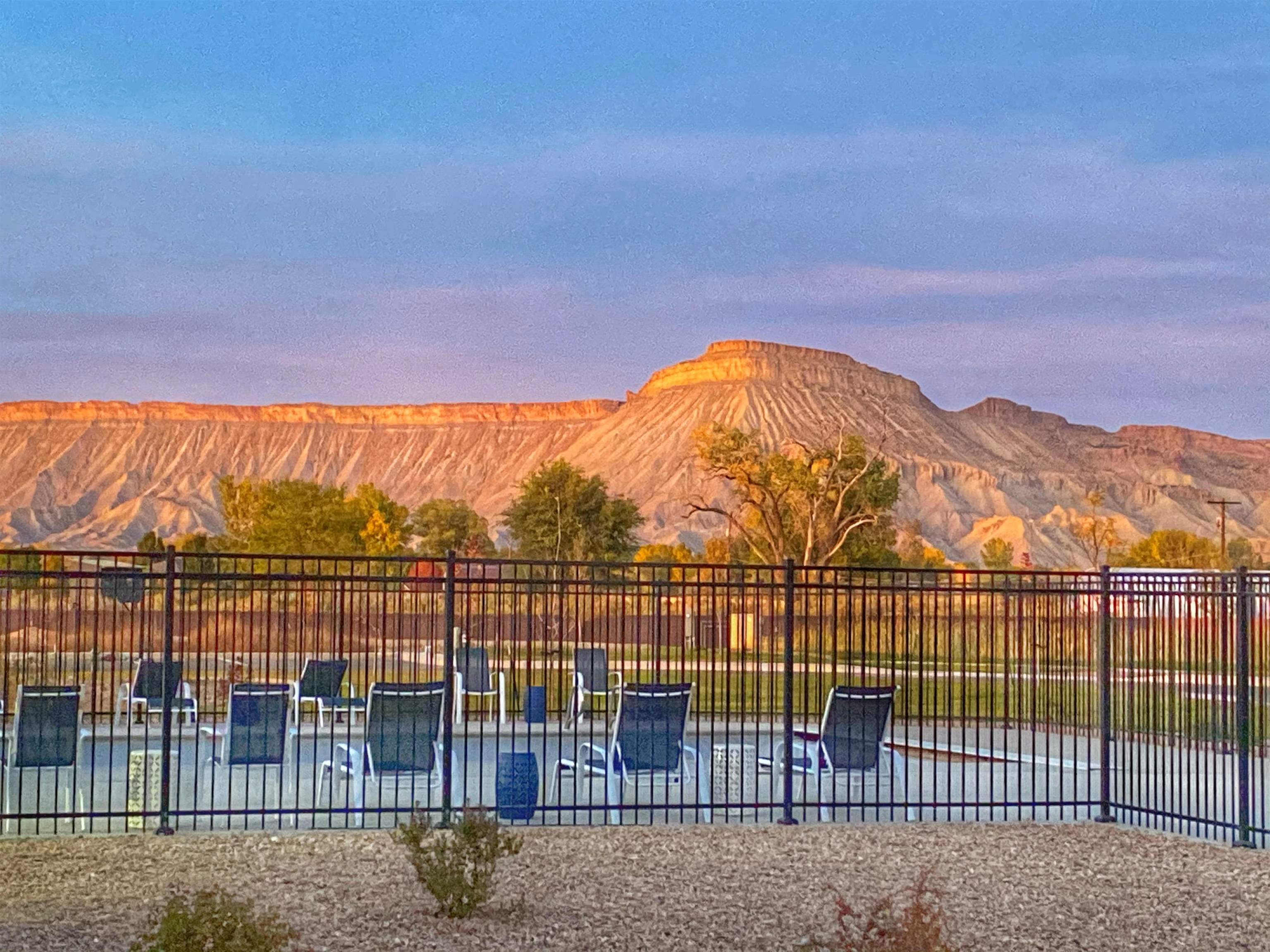 465 Red River Loop Property Photo 8