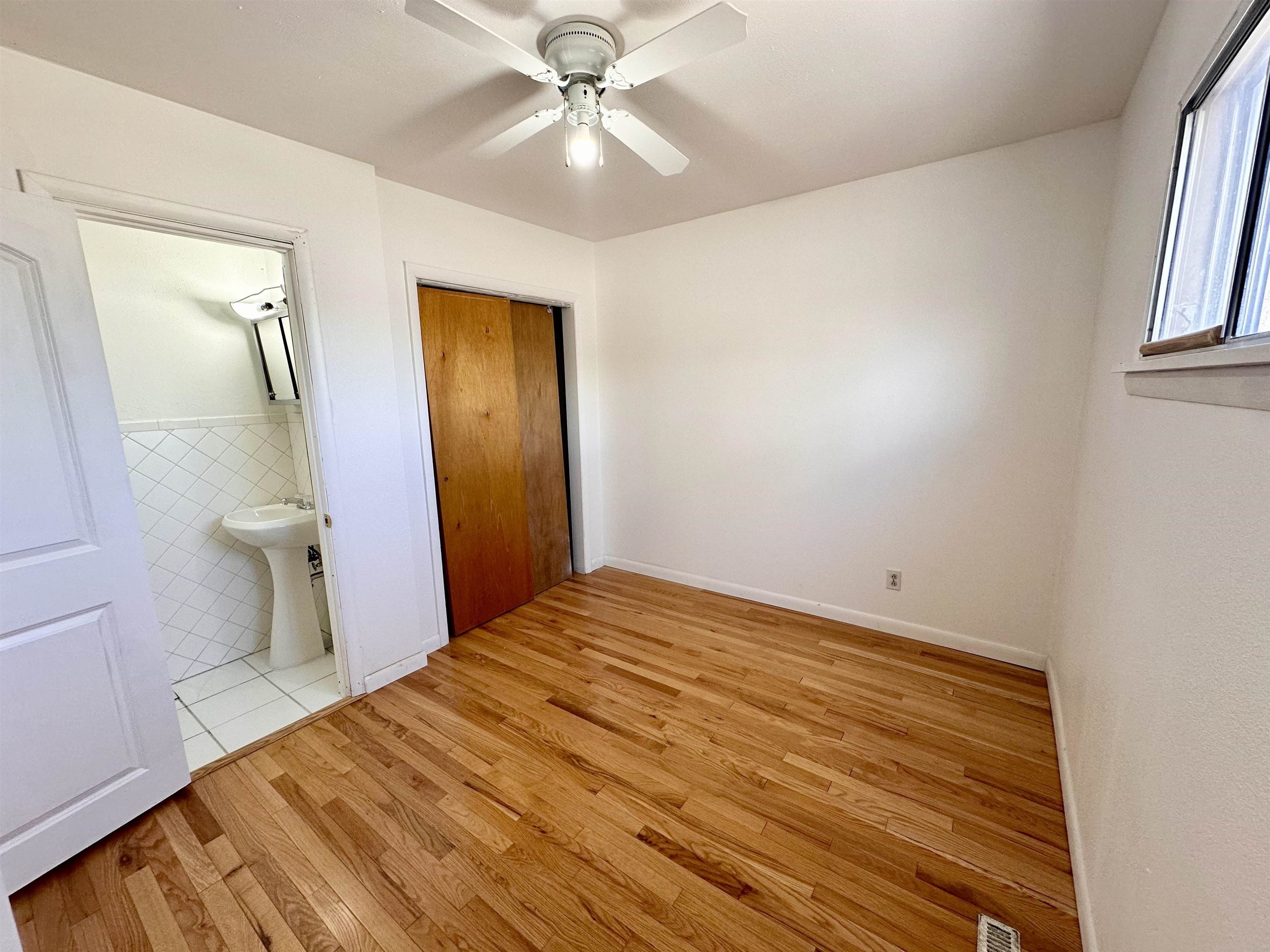 234 S Stanolind Avenue Property Photo 10