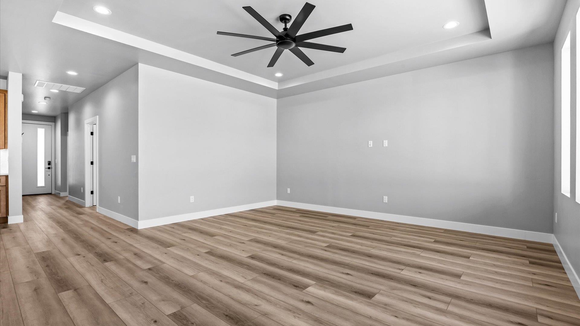 2872 Rock Creek Drive Property Photo 6