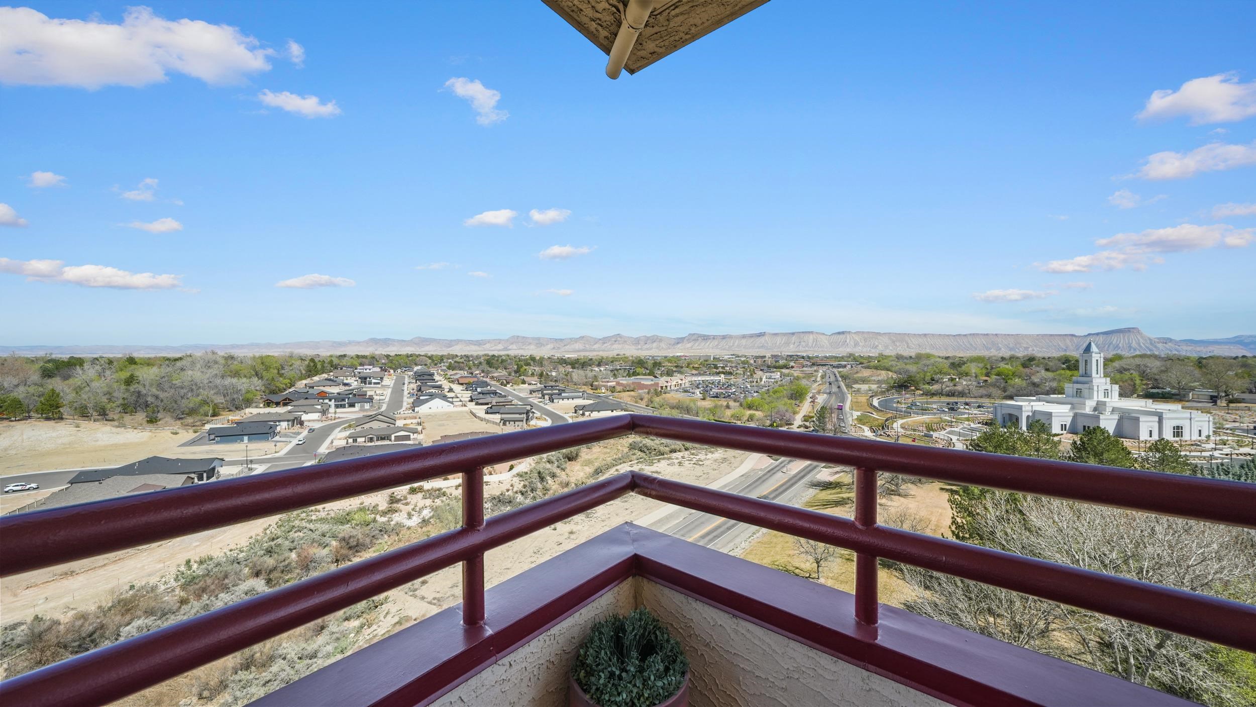 1111 Horizon Drive Property Photo 24