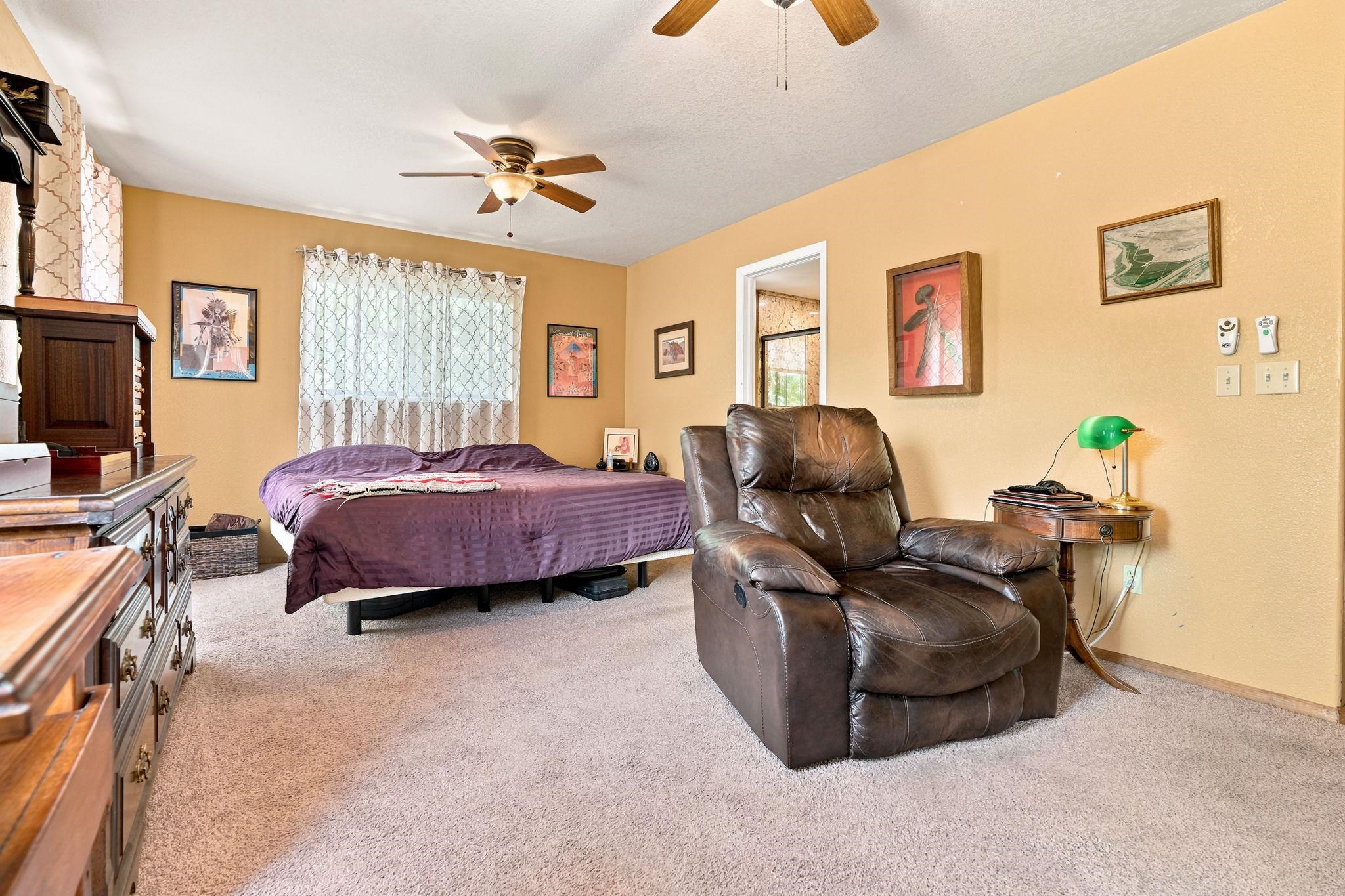539 1/2 Ridgestone Court Property Photo 25