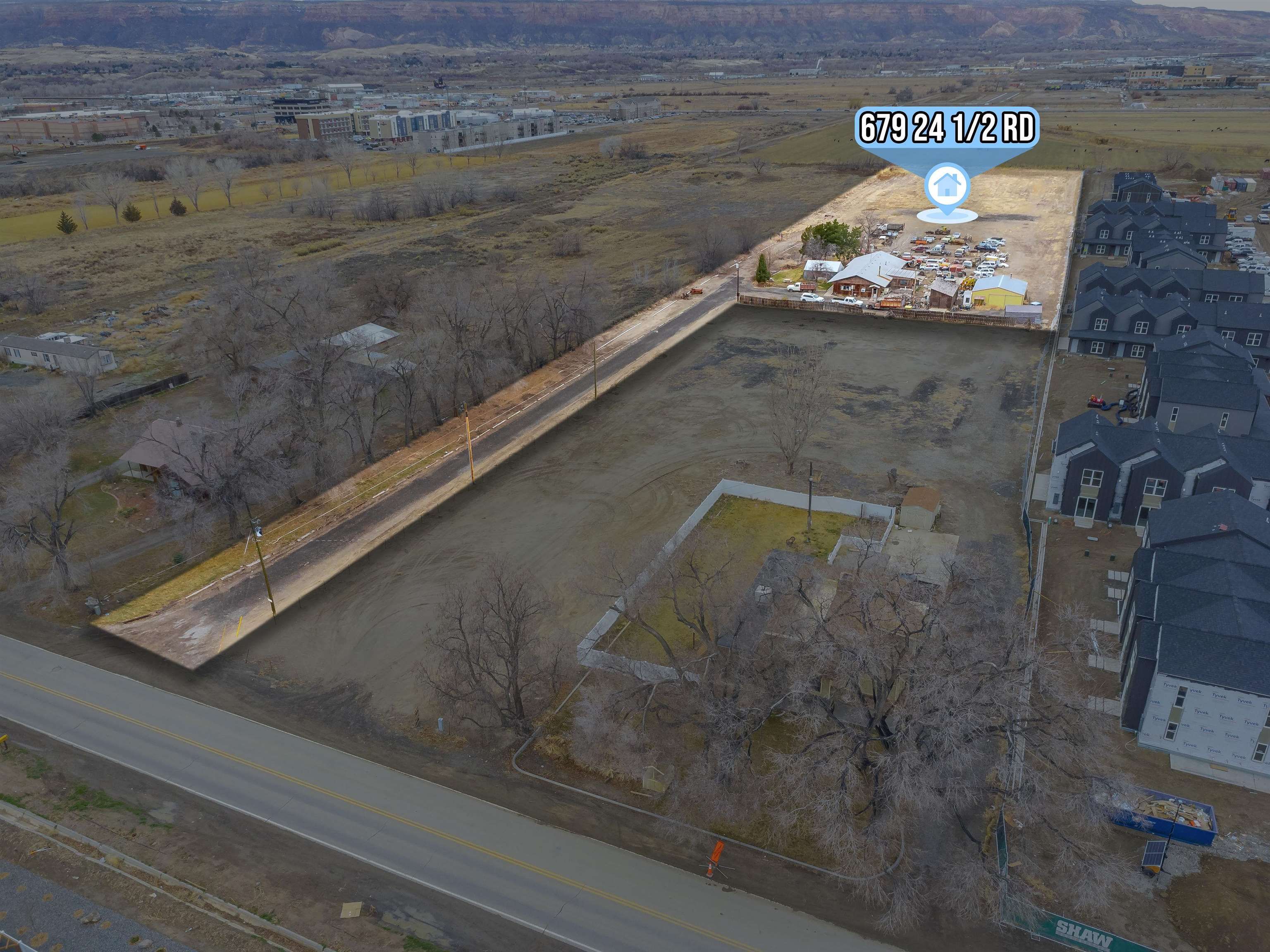 679 24 1/2 Road Property Photo 8