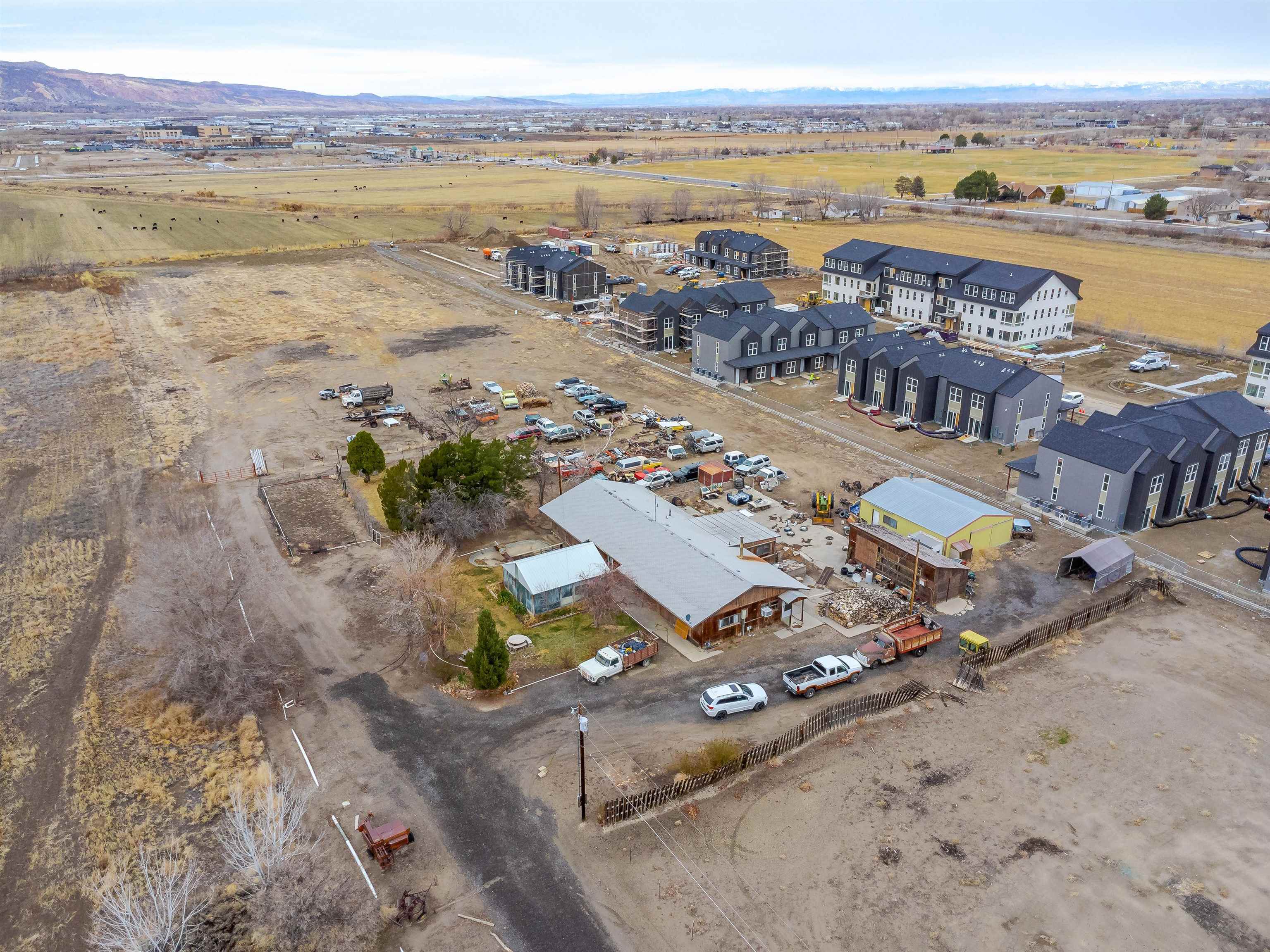 679 24 1/2 Road Property Photo 9