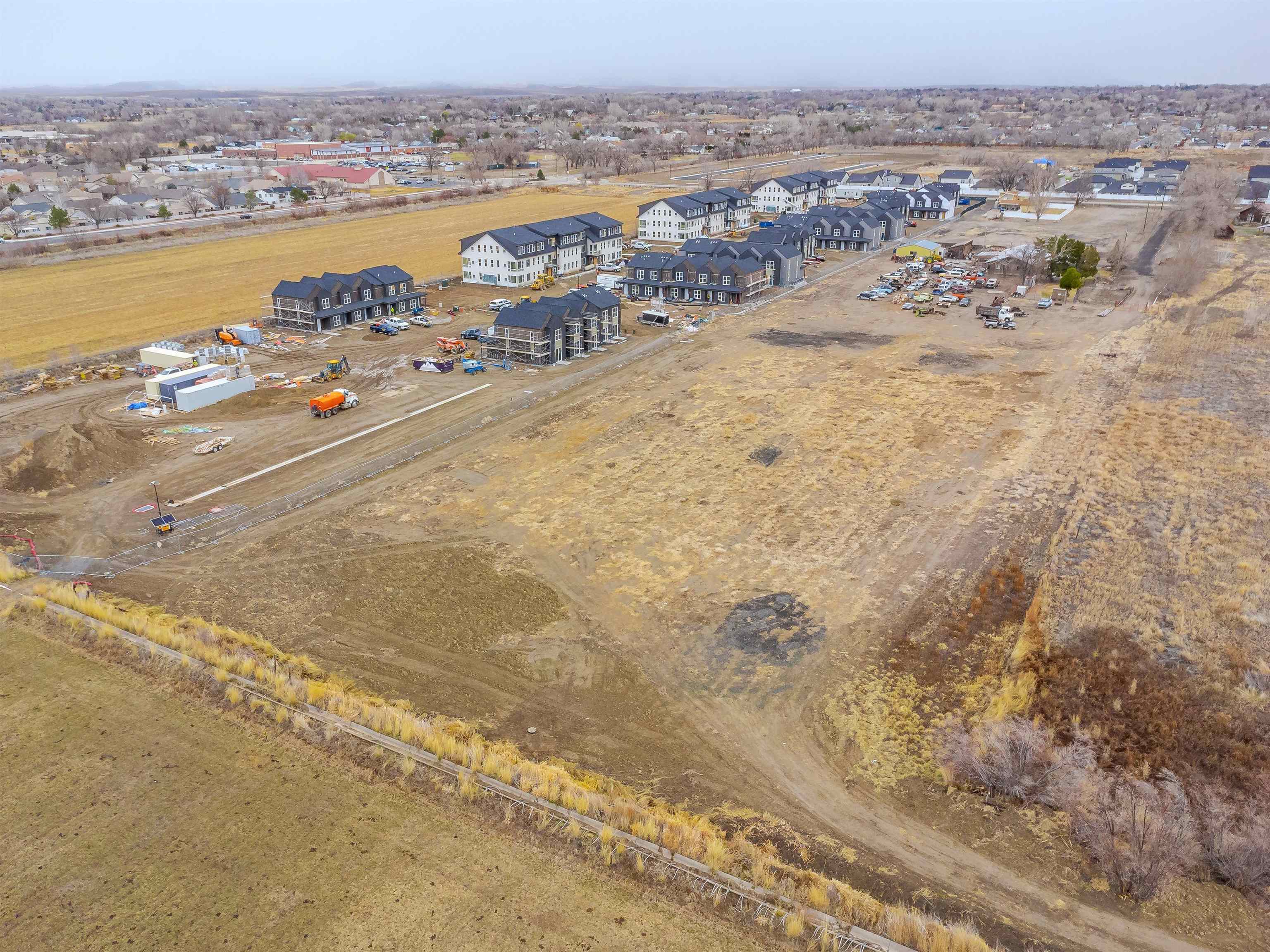 679 24 1/2 Road Property Photo 10