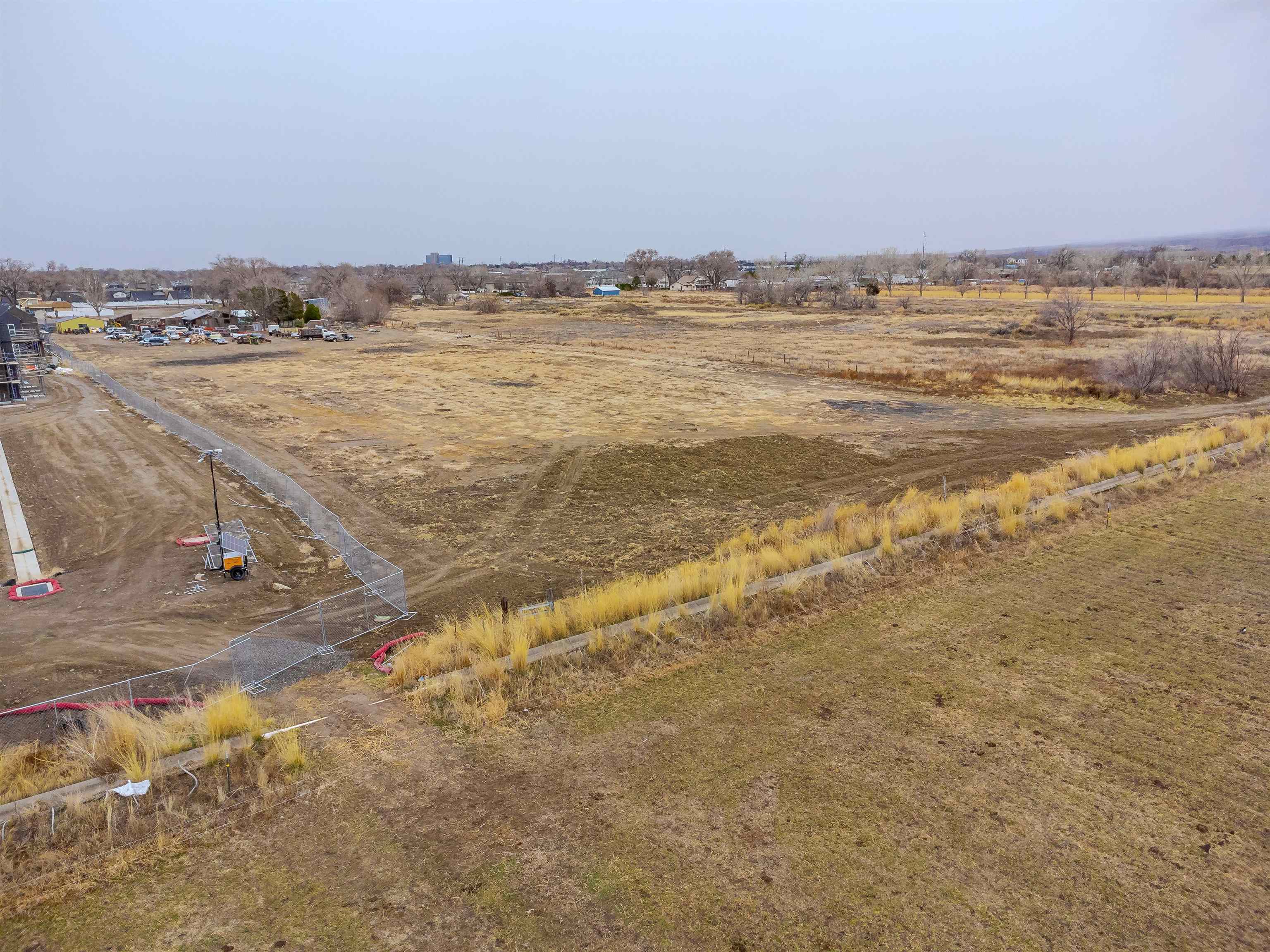 679 24 1/2 Road Property Photo 12