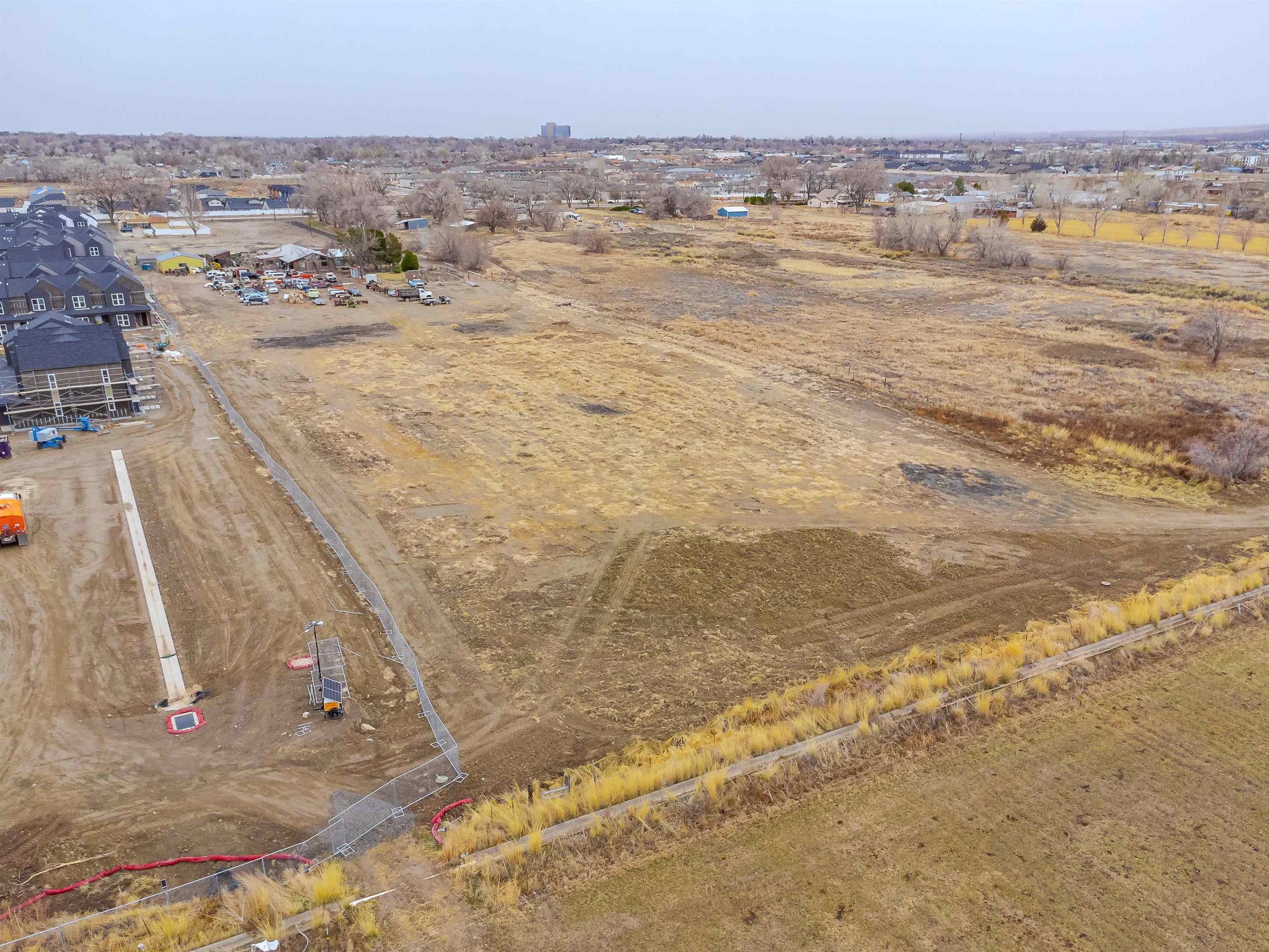 679 24 1/2 Road Property Photo 13