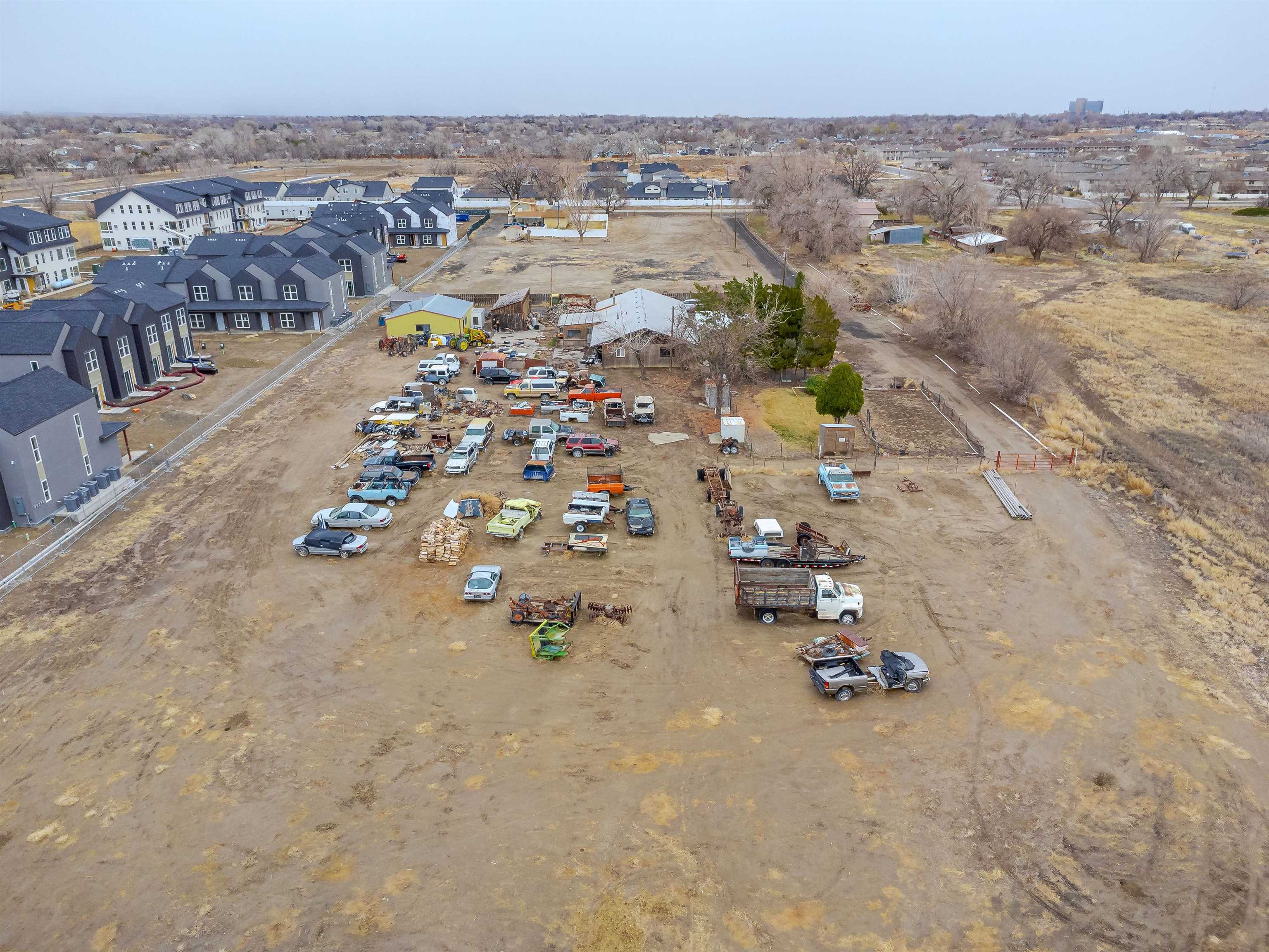 679 24 1/2 Road Property Photo 14