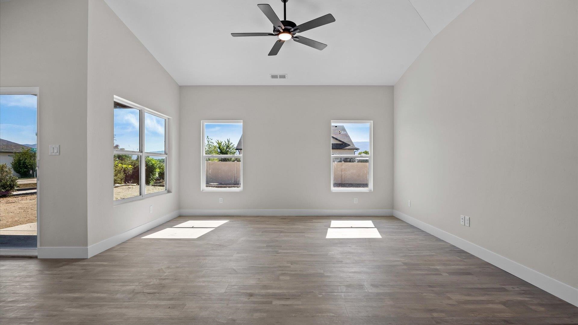3316 Swan View Lane Property Photo 12