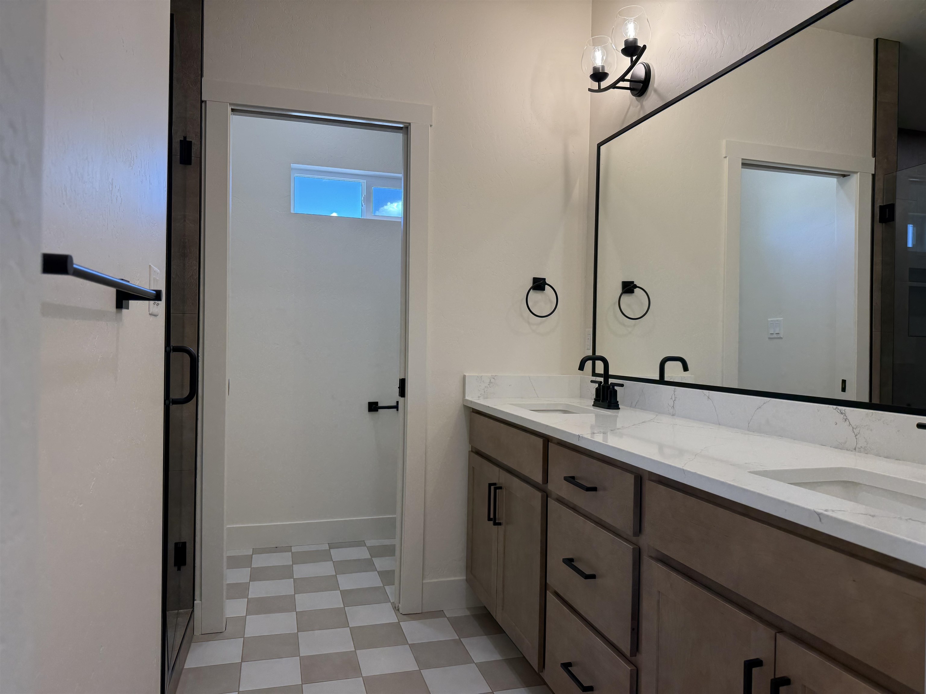 670 Sunset Valley Street Property Photo 18
