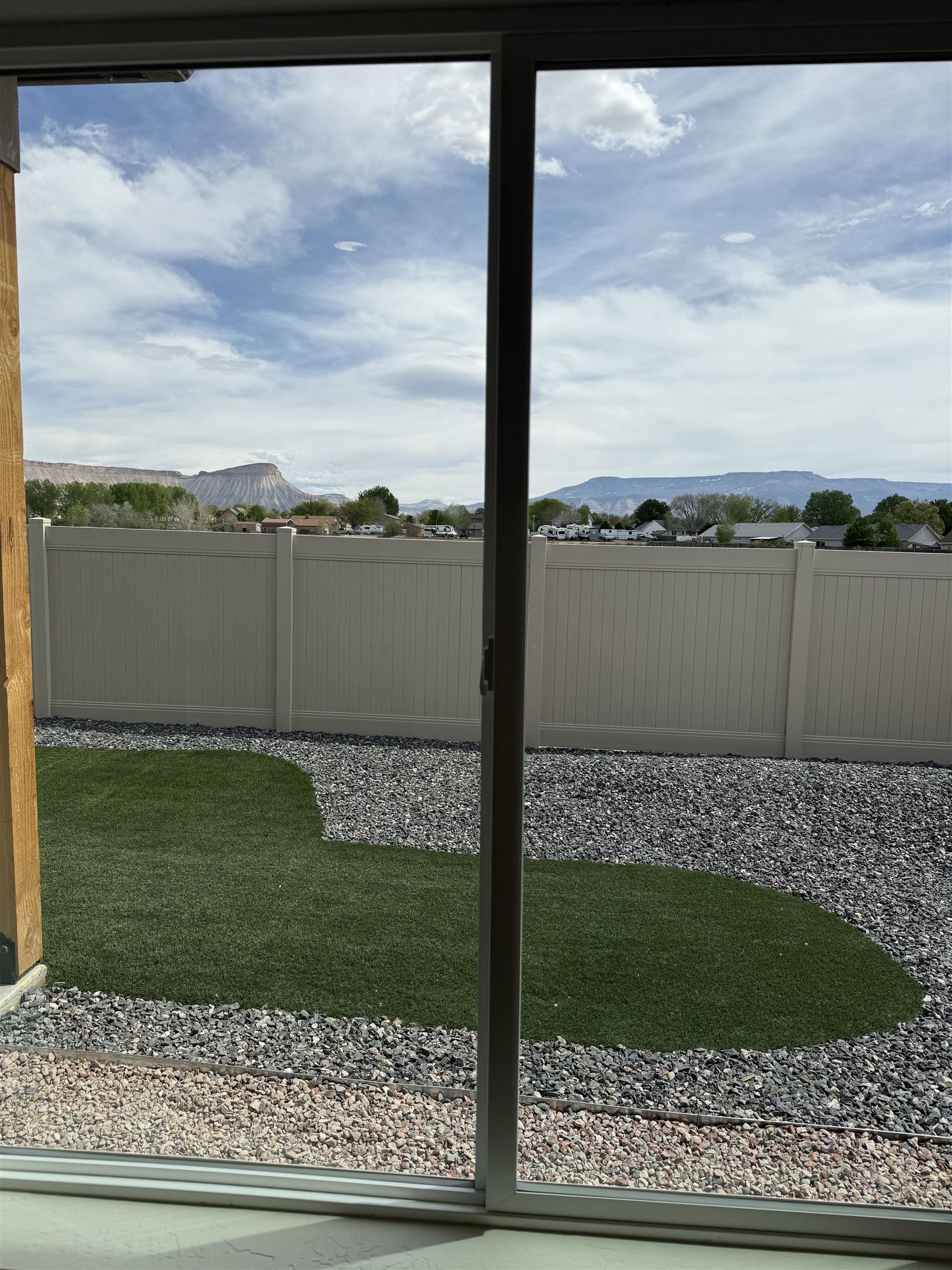 670 Sunset Valley Street Property Photo 29