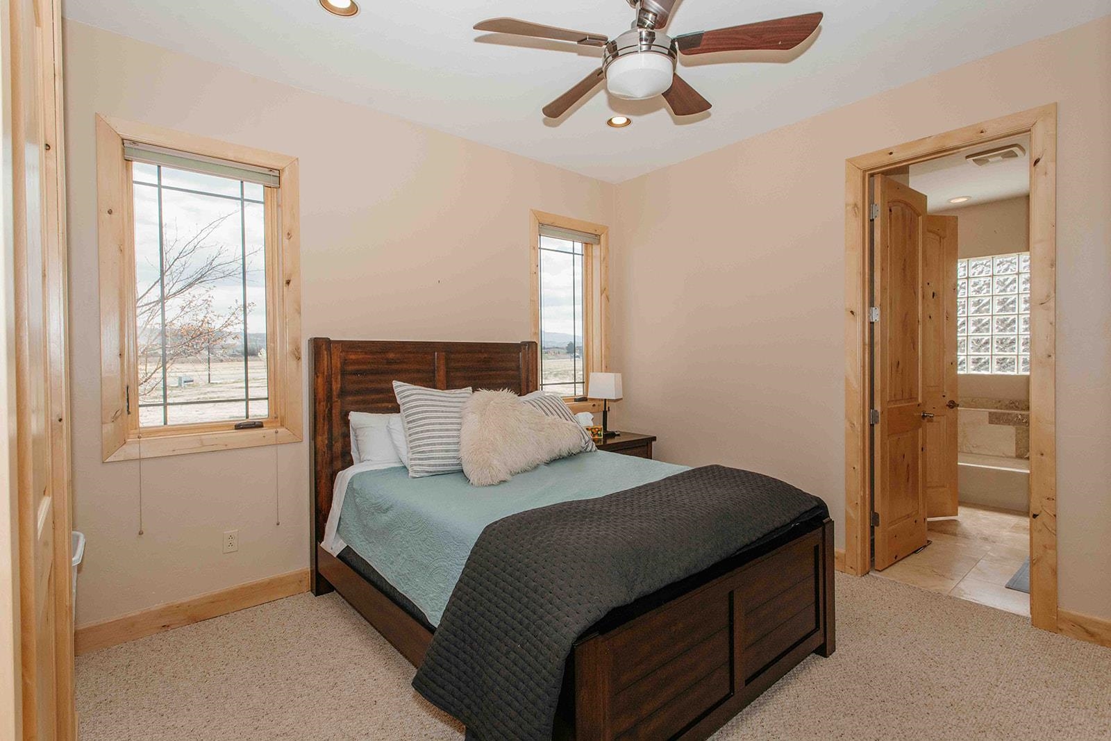 2125 Fellows Drive Property Photo 14