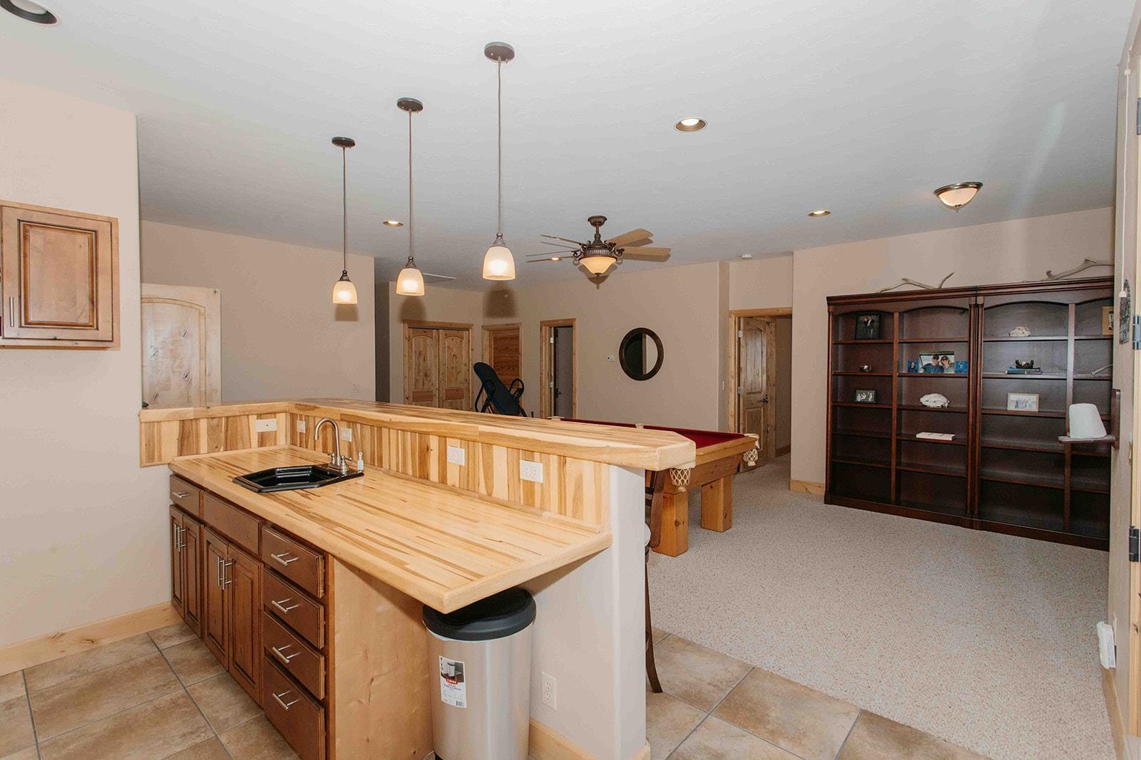 2125 Fellows Drive Property Photo 23