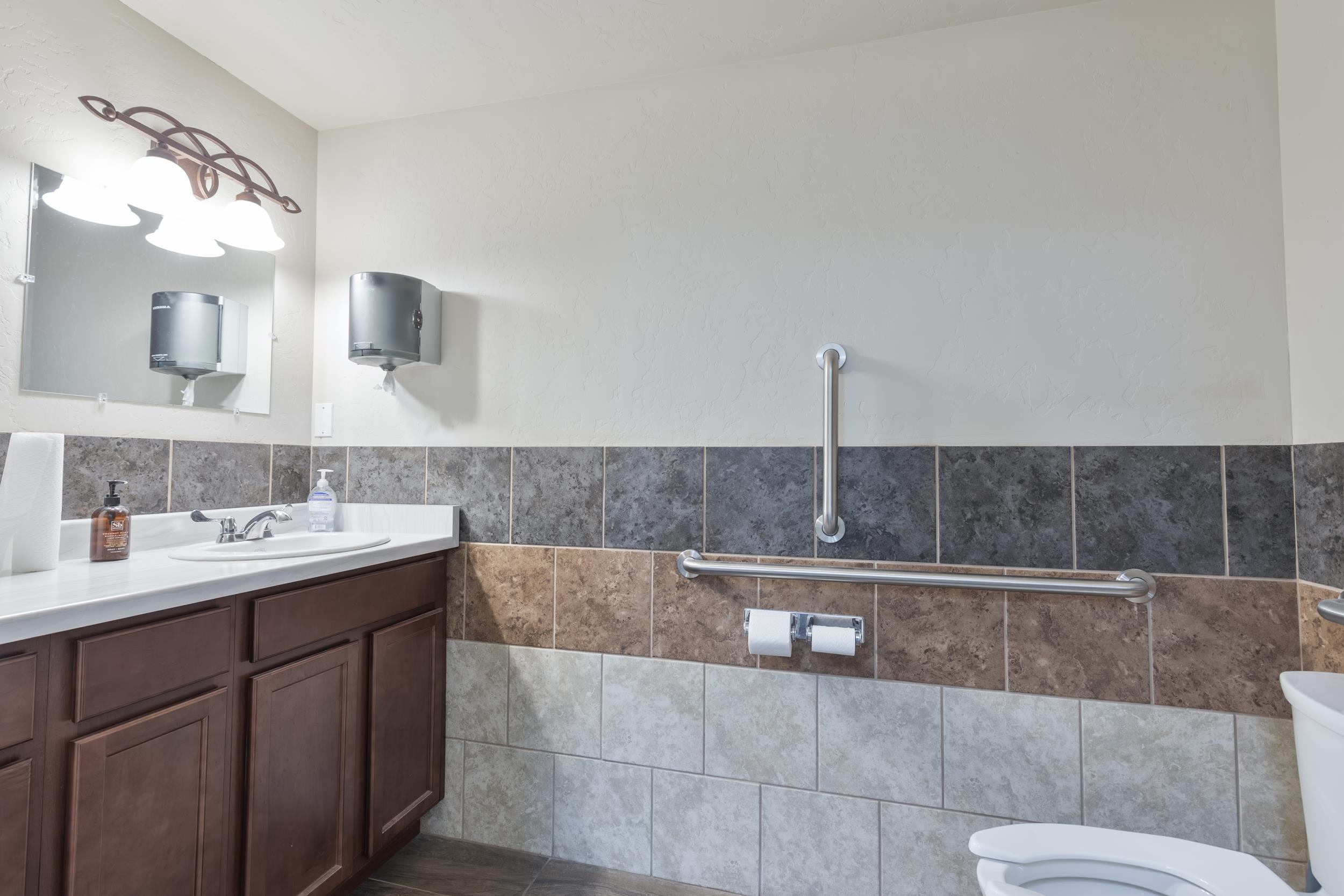 1111 S 7th Street Property Photo 19