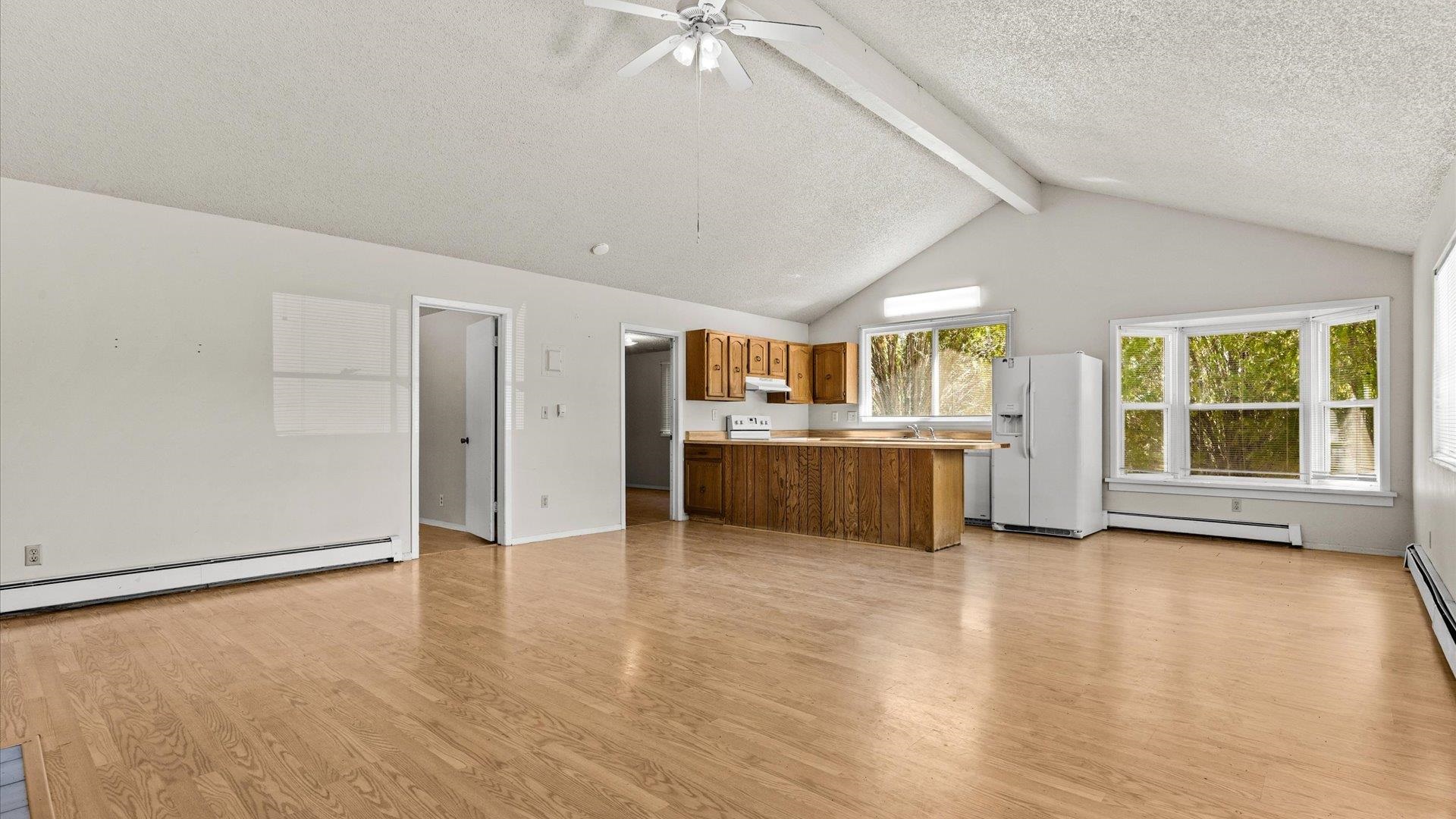 2101 Broadway Property Photo 21