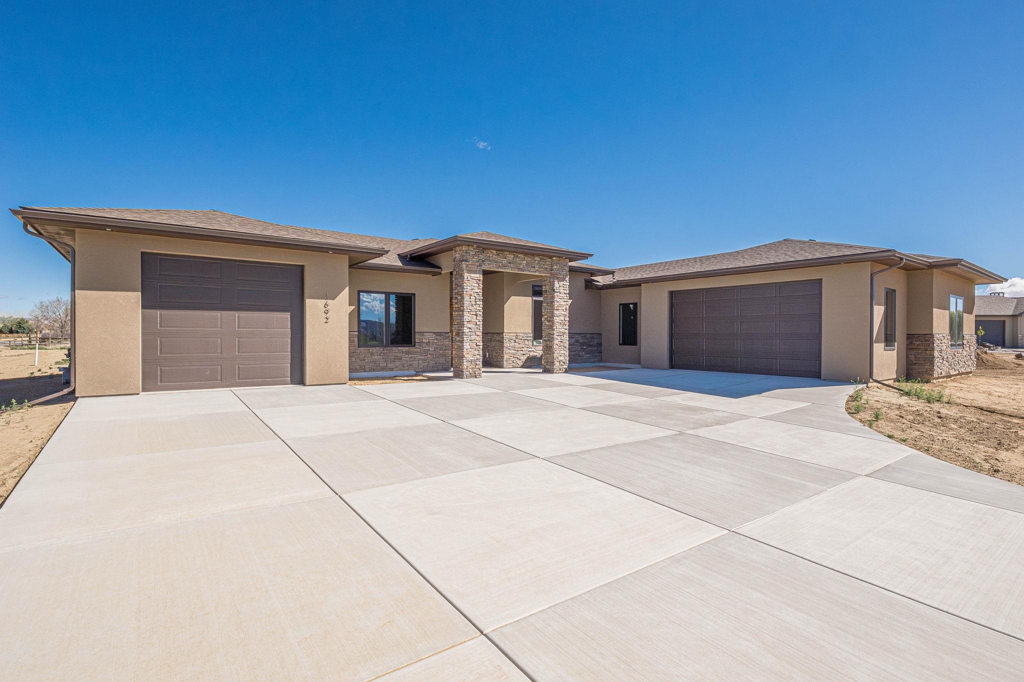 1692 Grand Harvest Court Property Photo 1